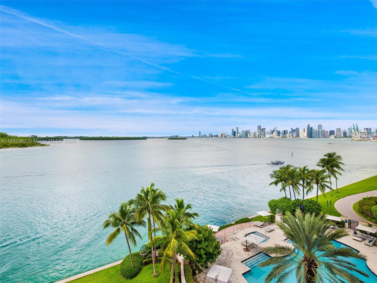 image Bayview At Fisher Island0