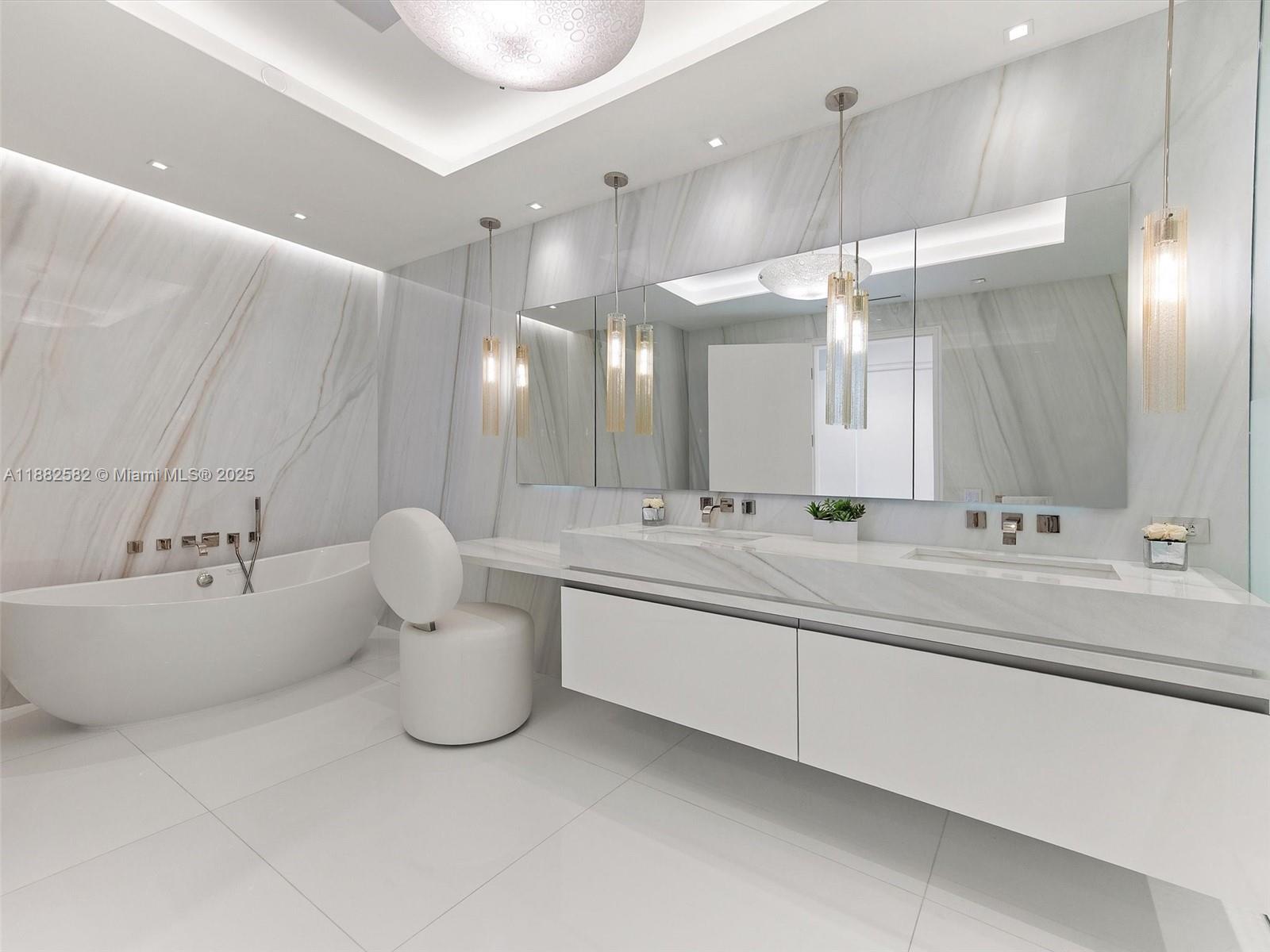 image Bayview At Fisher Island22