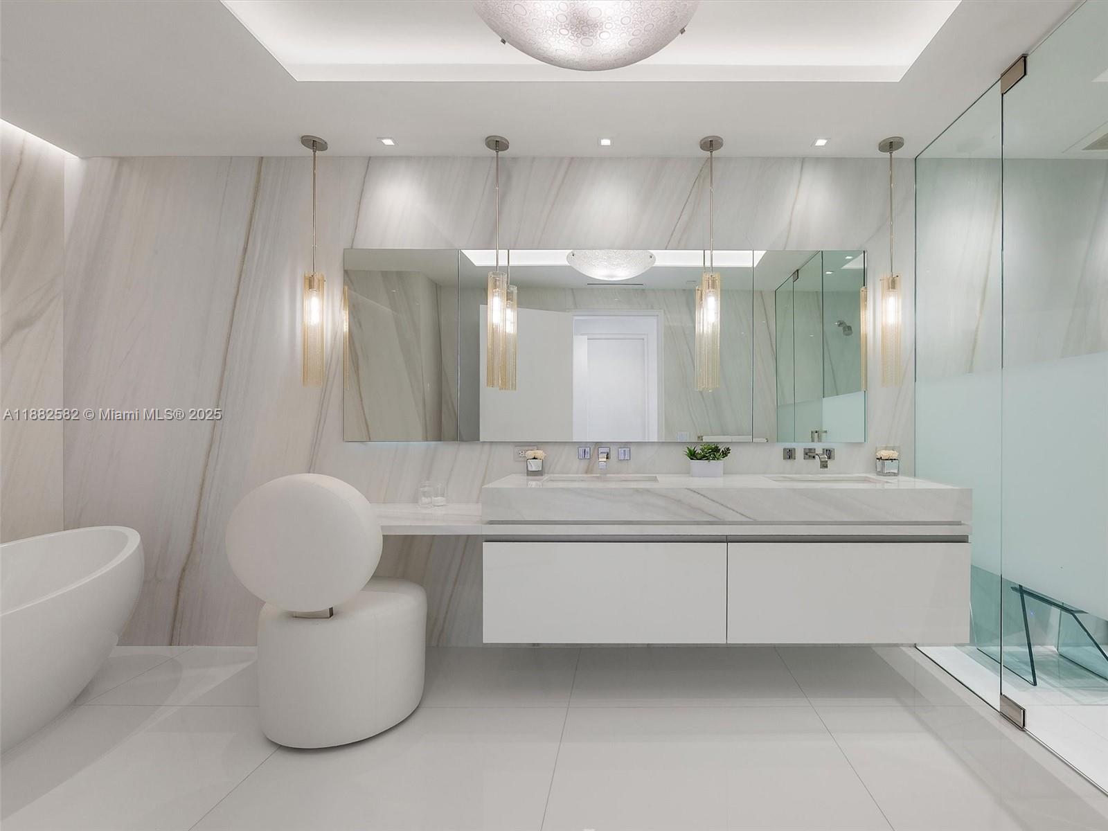 image Bayview At Fisher Island23