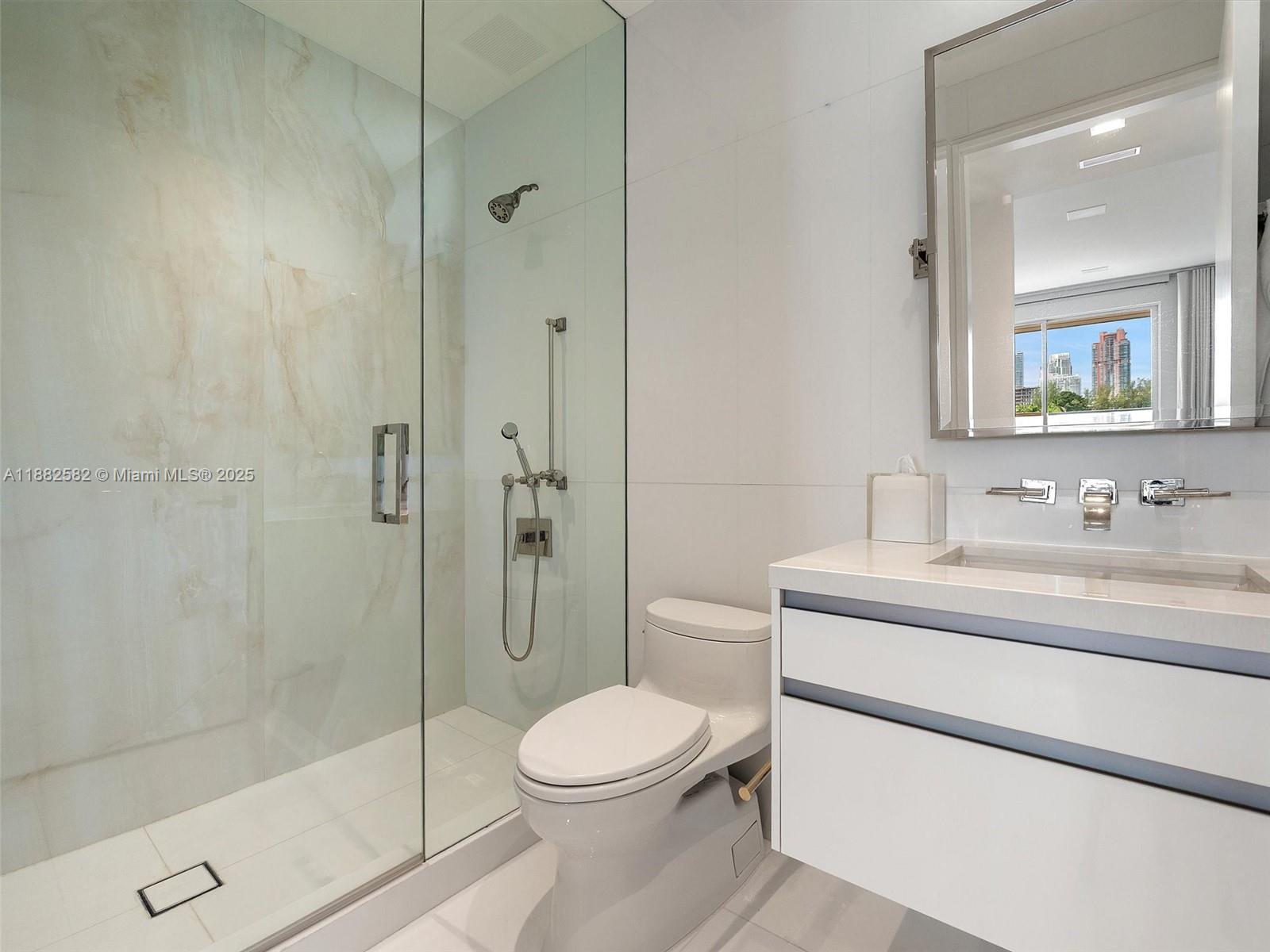 image Bayview At Fisher Island38