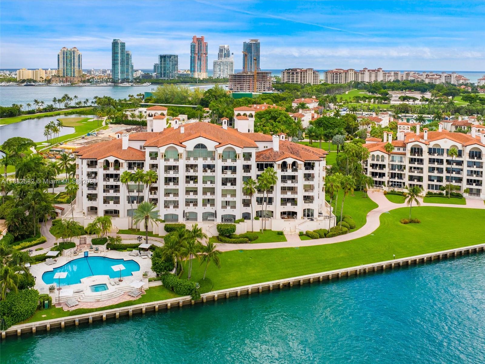 image Bayview At Fisher Island46