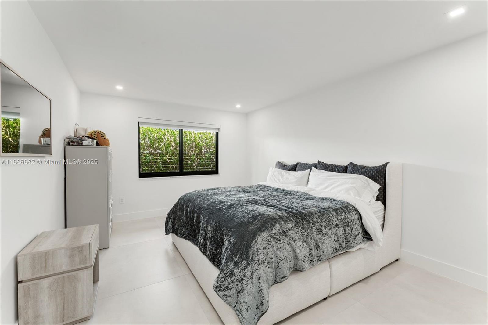 420 SW 19th Rd Miami, FL 33129