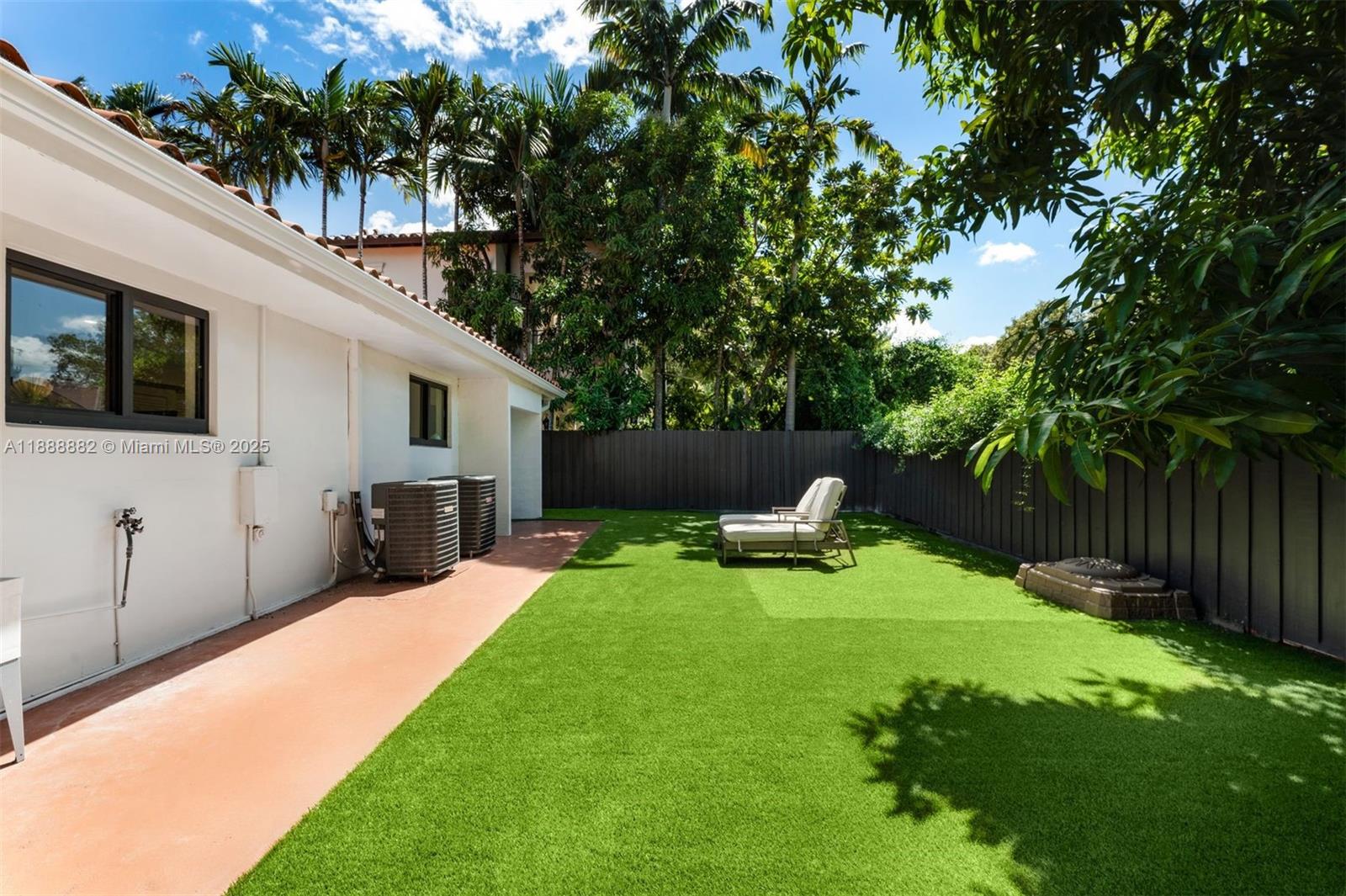 420 SW 19th Rd Miami, FL 33129