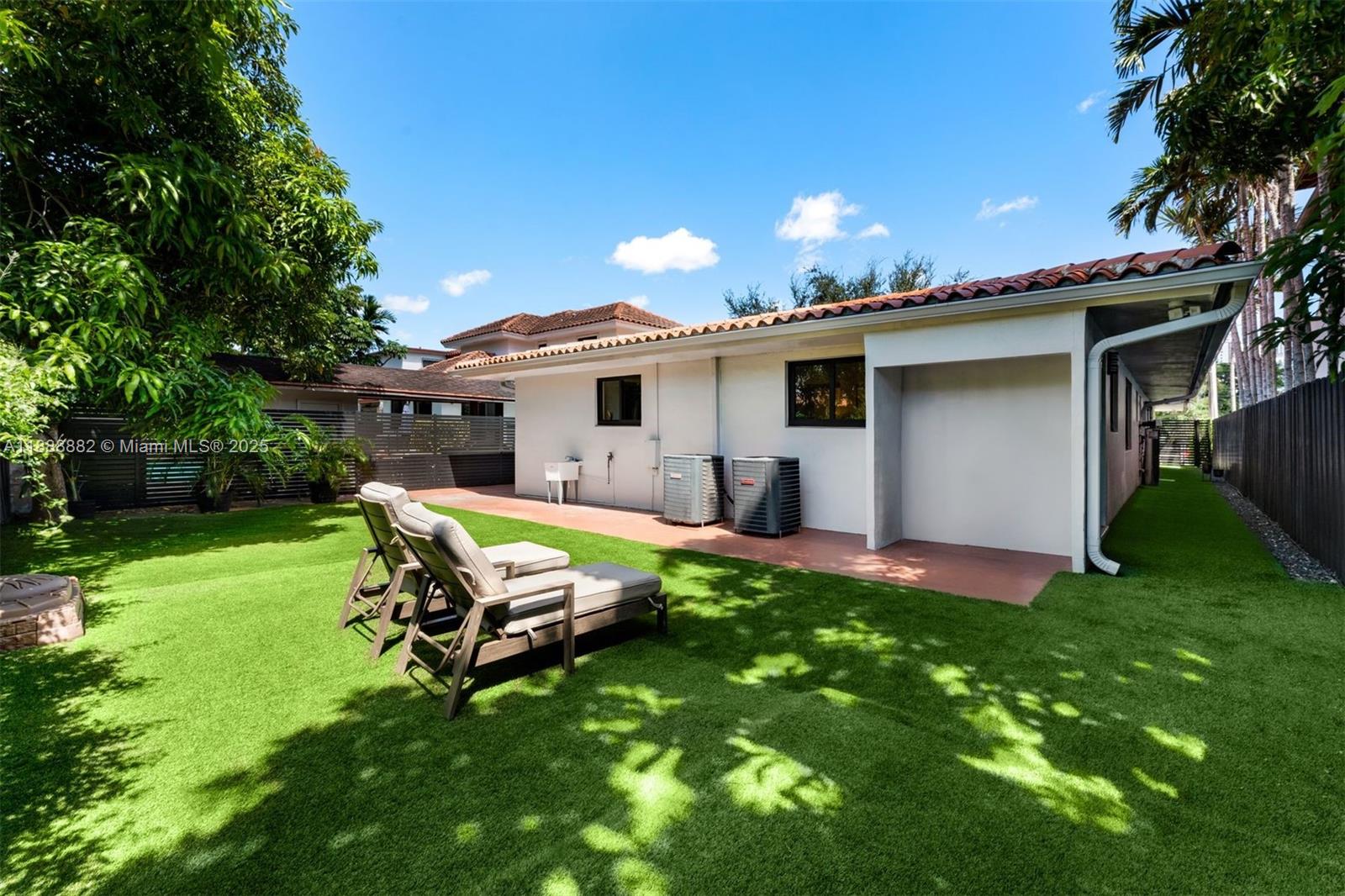 420 SW 19th Rd Miami, FL 33129