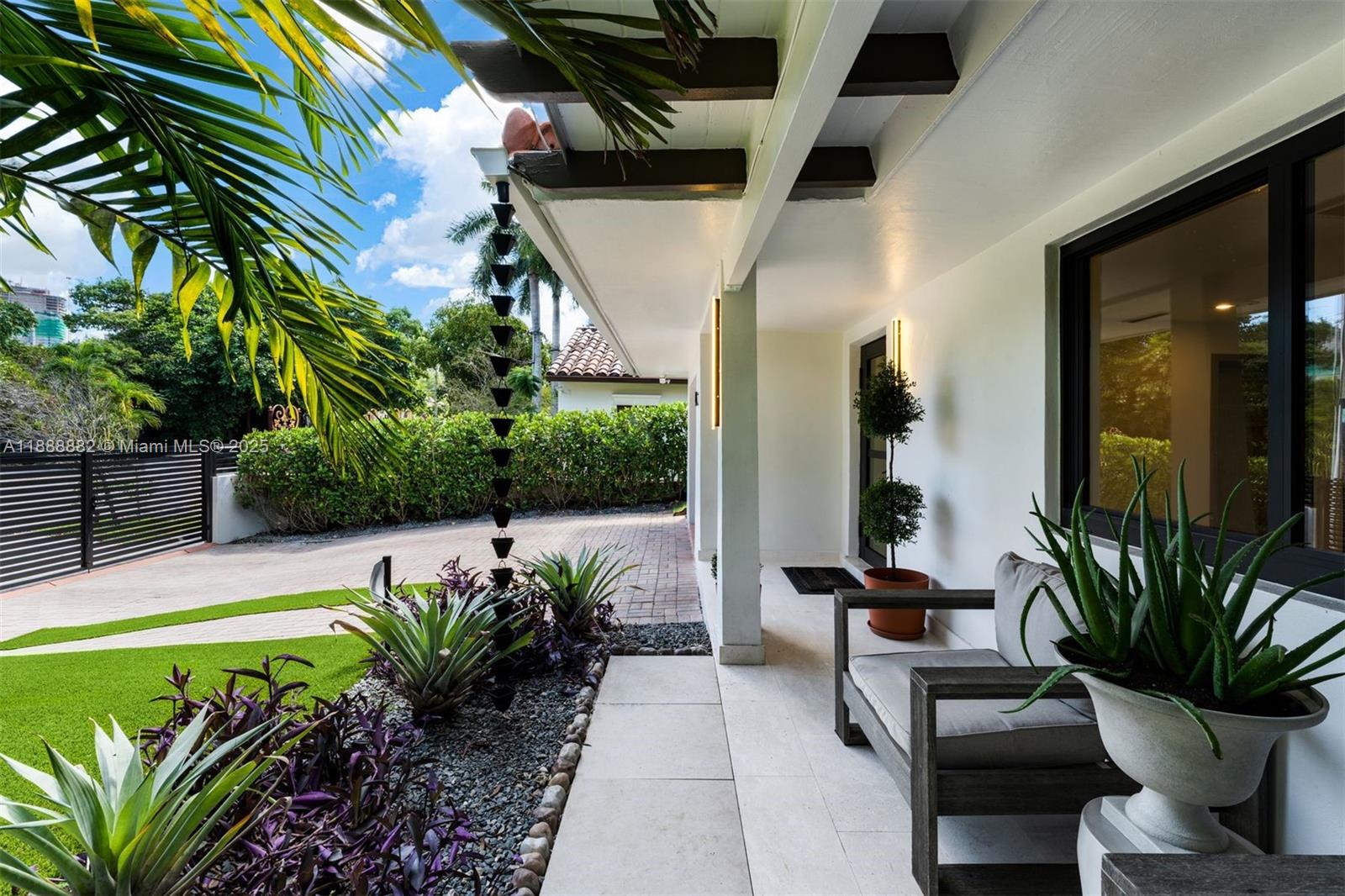 420 SW 19th Rd Miami, FL 33129