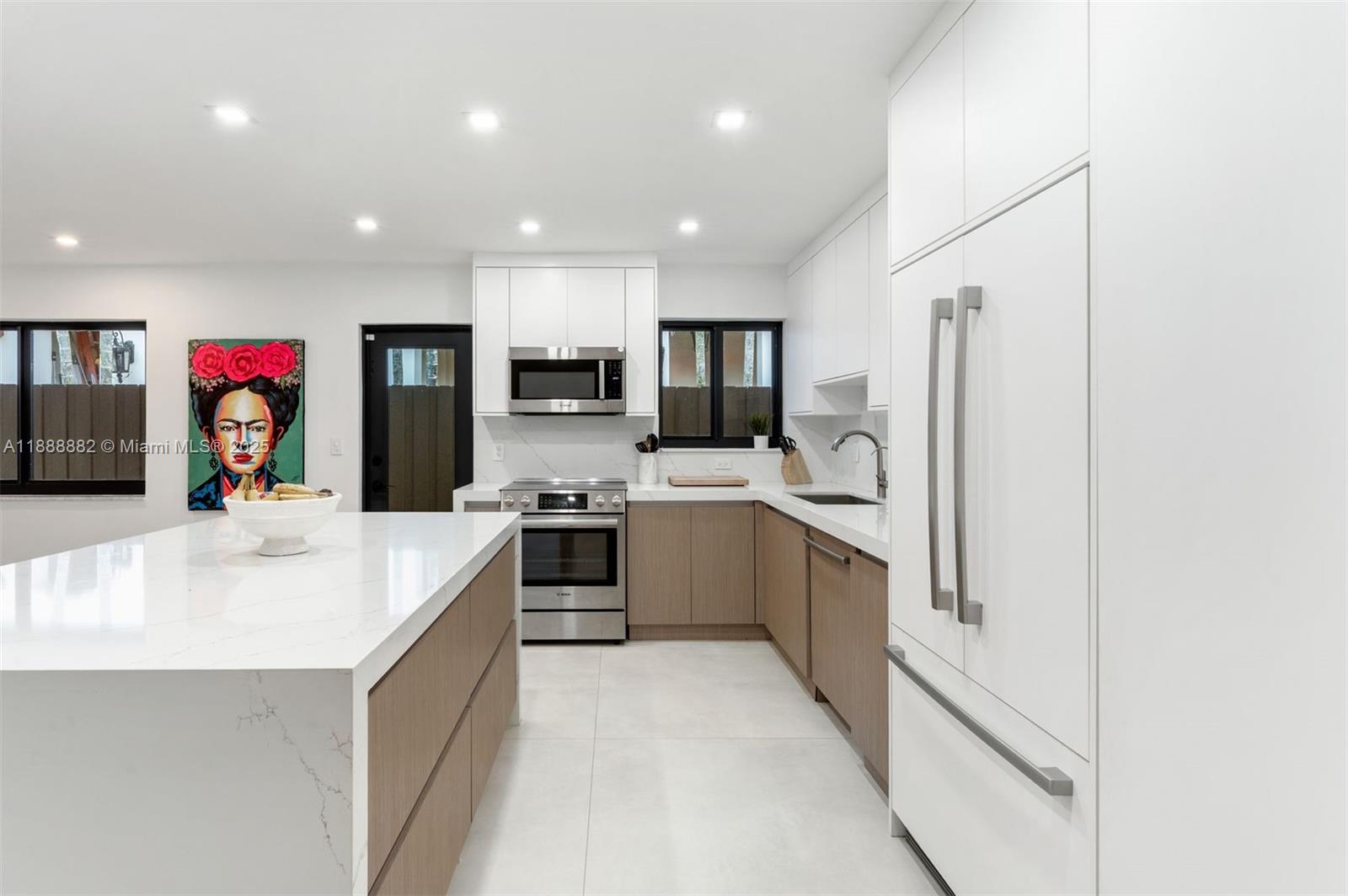 420 SW 19th Rd Miami, FL 33129