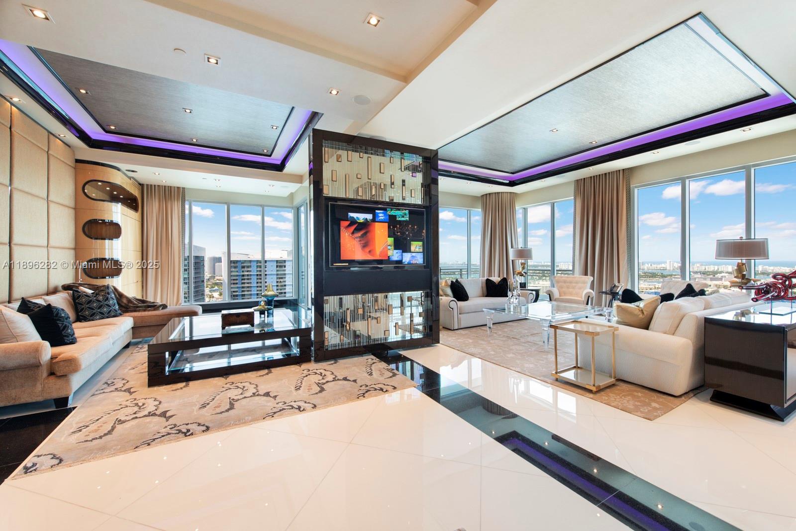 900 Brickell Key Blvd #PH3403 Miami, FL 33131 900 Brickell Key Blvd #PH3403 Miami, FL 33131