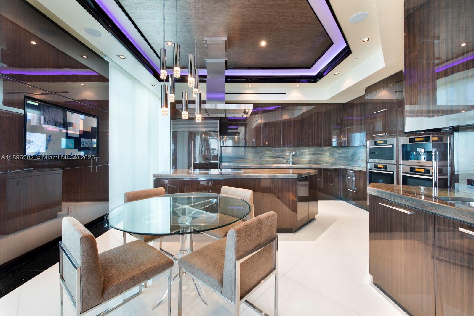 900 Brickell Key Blvd #PH3403 Miami, FL 33131 900 Brickell Key Blvd #PH3403 Miami, FL 33131