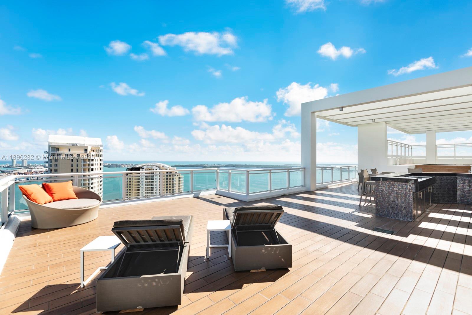 900 Brickell Key Blvd #PH3403 Miami, FL 33131 900 Brickell Key Blvd #PH3403 Miami, FL 33131