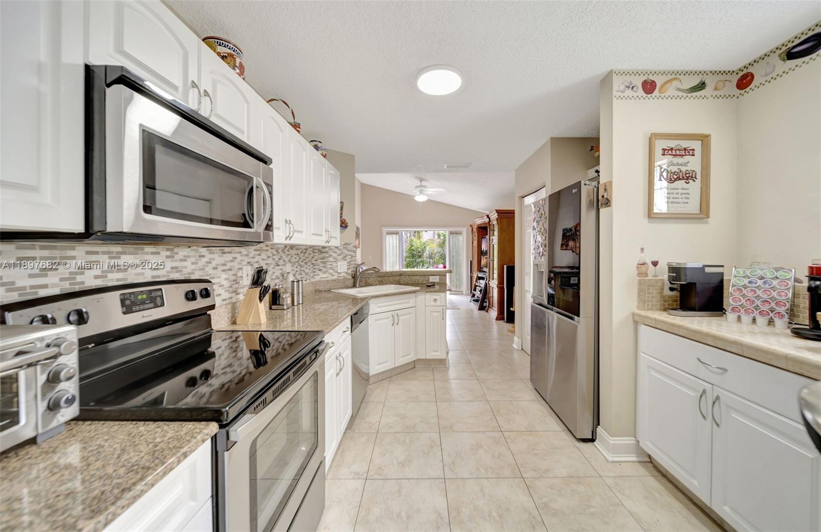 1653 SW 158th Ter Pembroke Pines, FL 33027