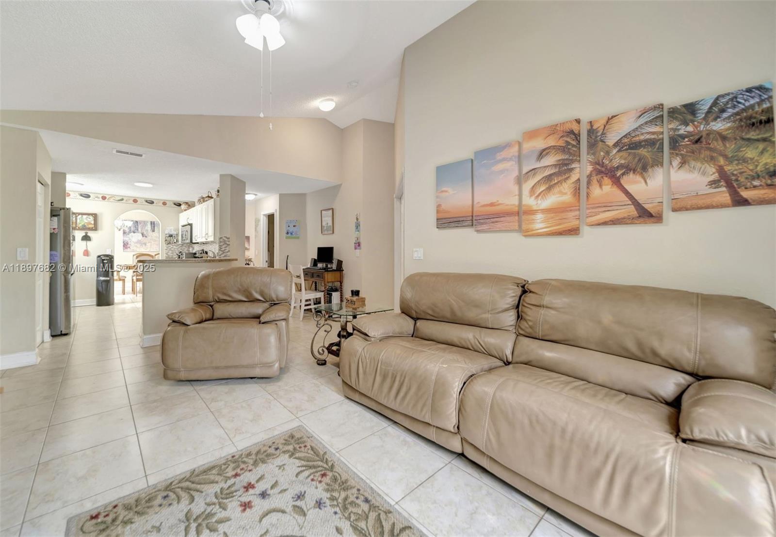 1653 SW 158th Ter Pembroke Pines, FL 33027