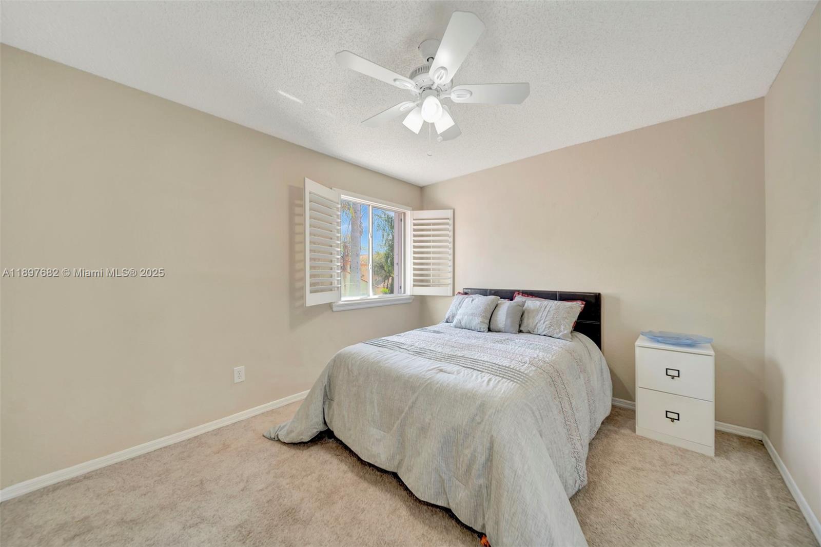 1653 SW 158th Ter Pembroke Pines, FL 33027