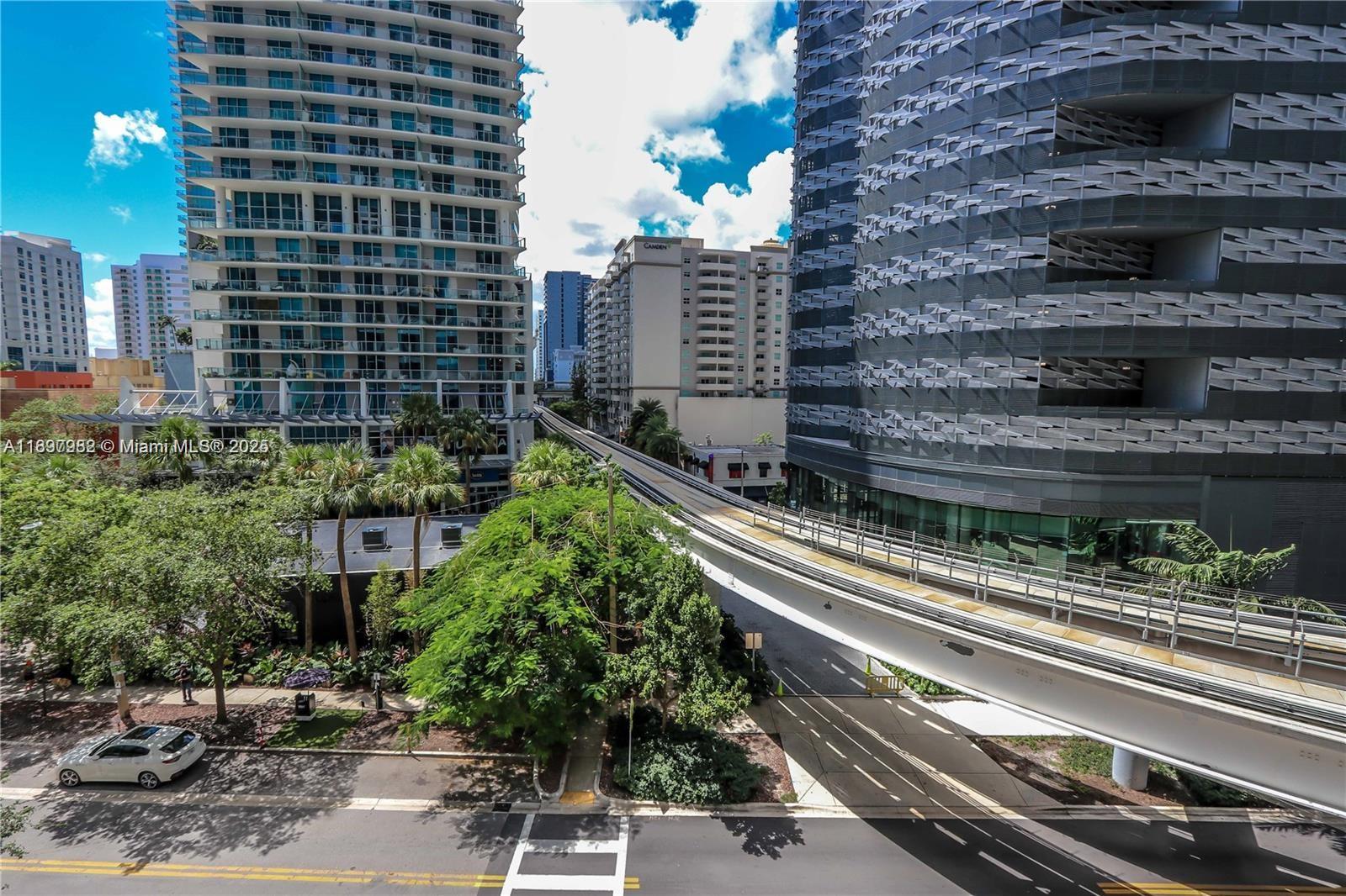 image 1060 Brickell10