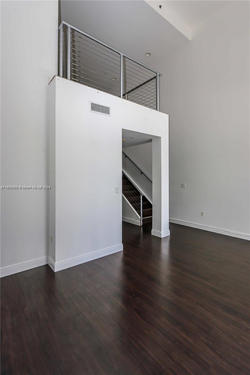 image 1060 Brickell19