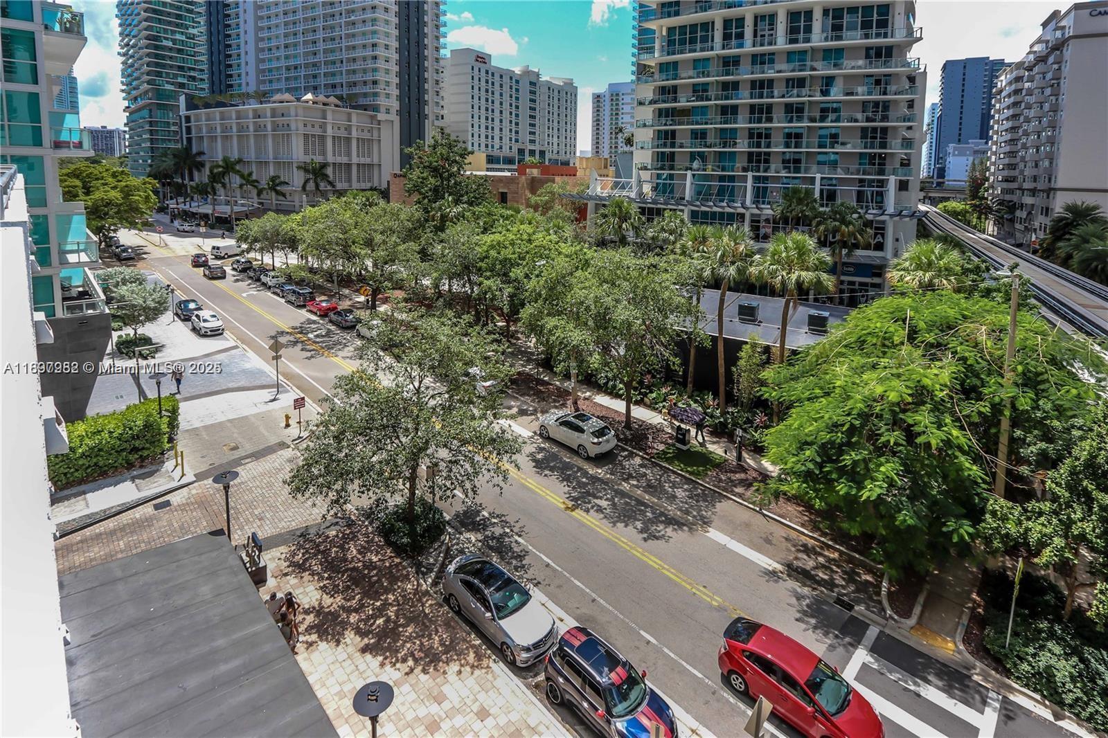 image 1060 Brickell29