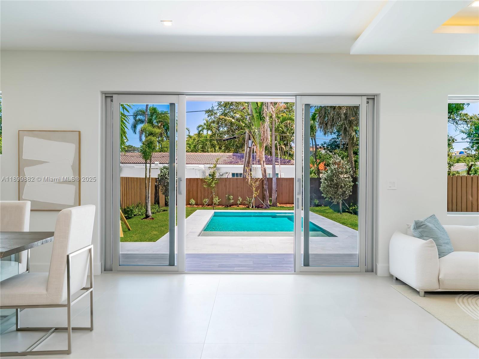 734 NE 14th Ave Fort Lauderdale, FL 33304