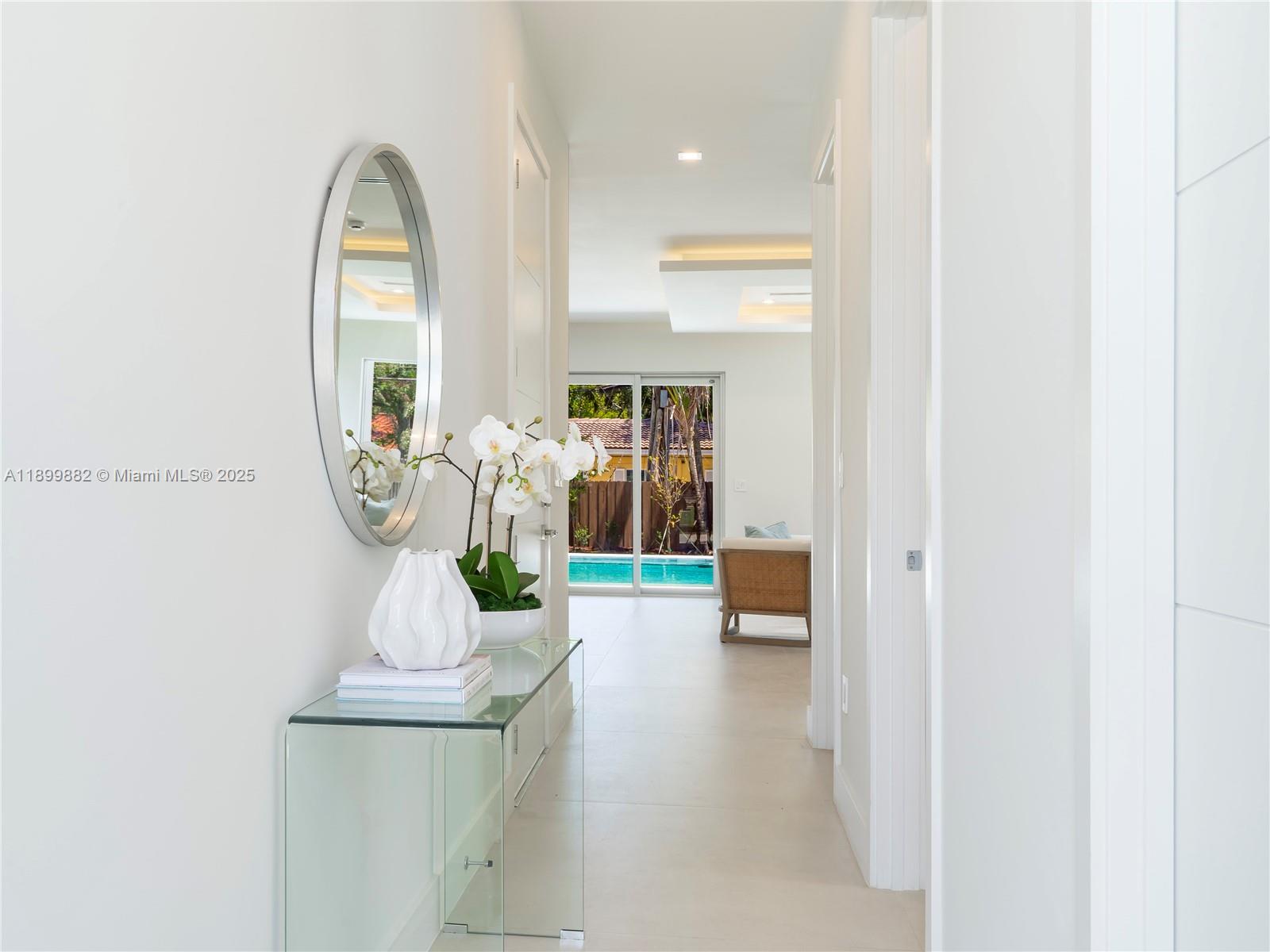 734 NE 14th Ave Fort Lauderdale, FL 33304