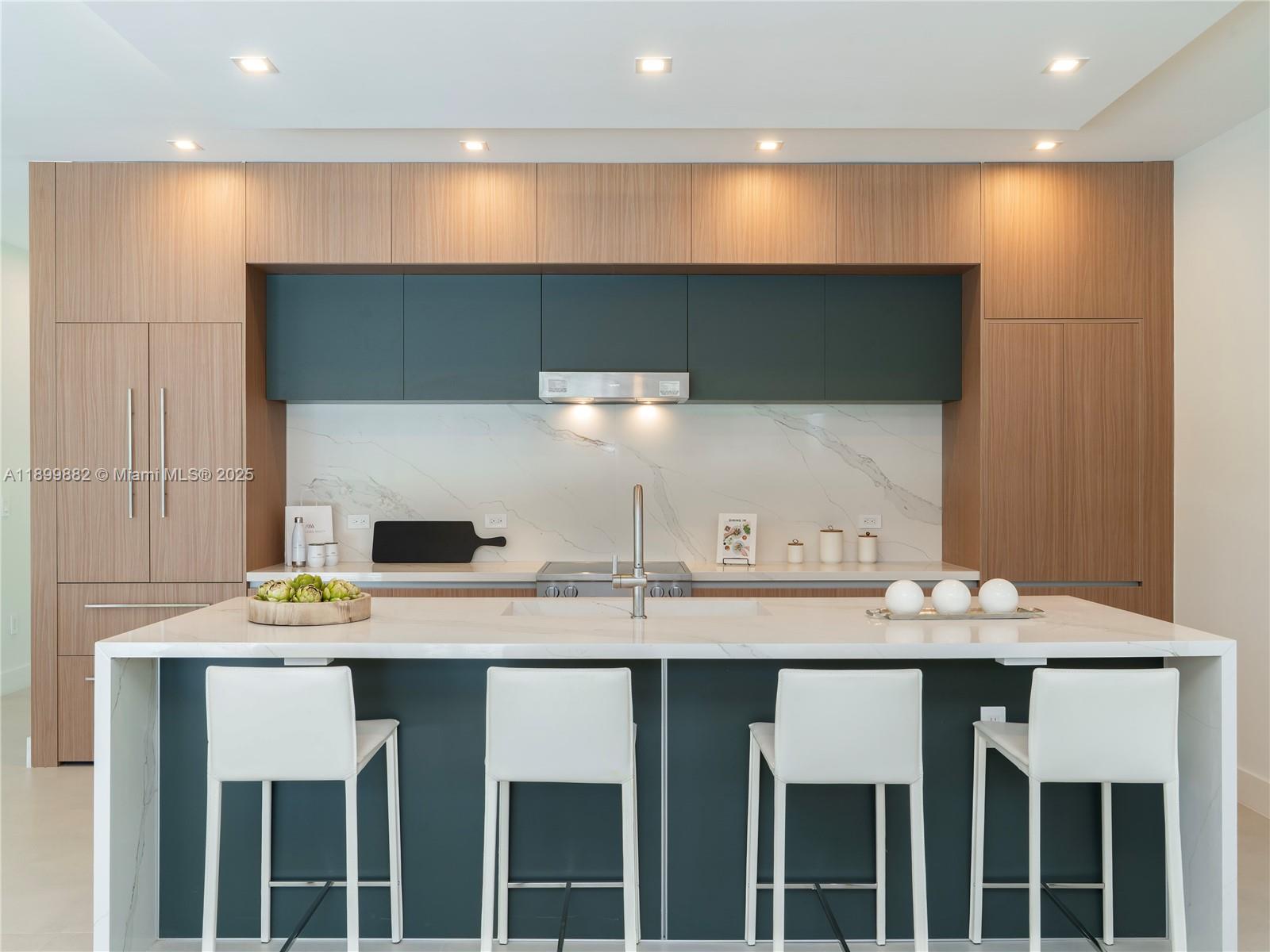 734 NE 14th Ave Fort Lauderdale, FL 33304