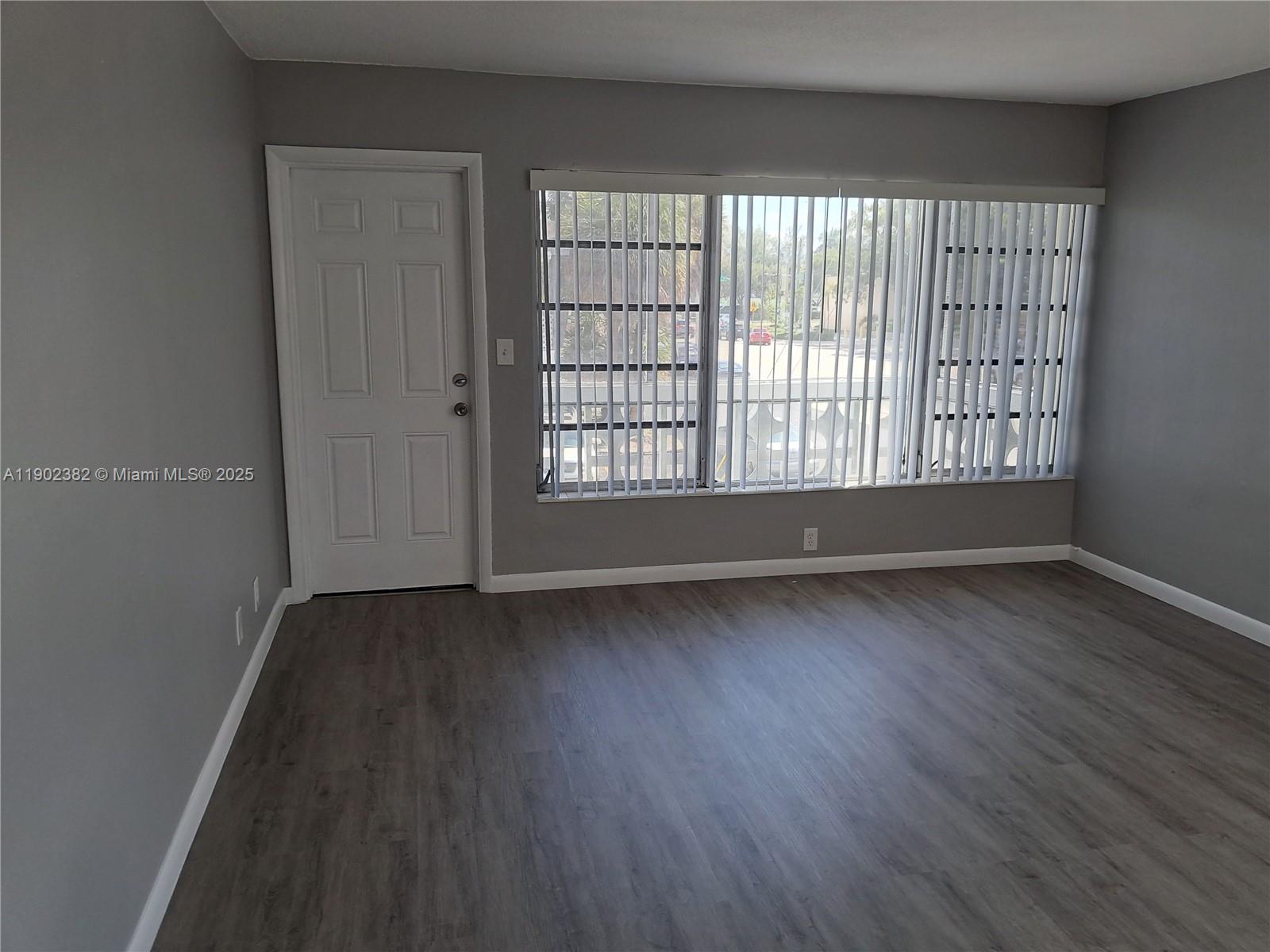 16701 NE 14th Ave #211