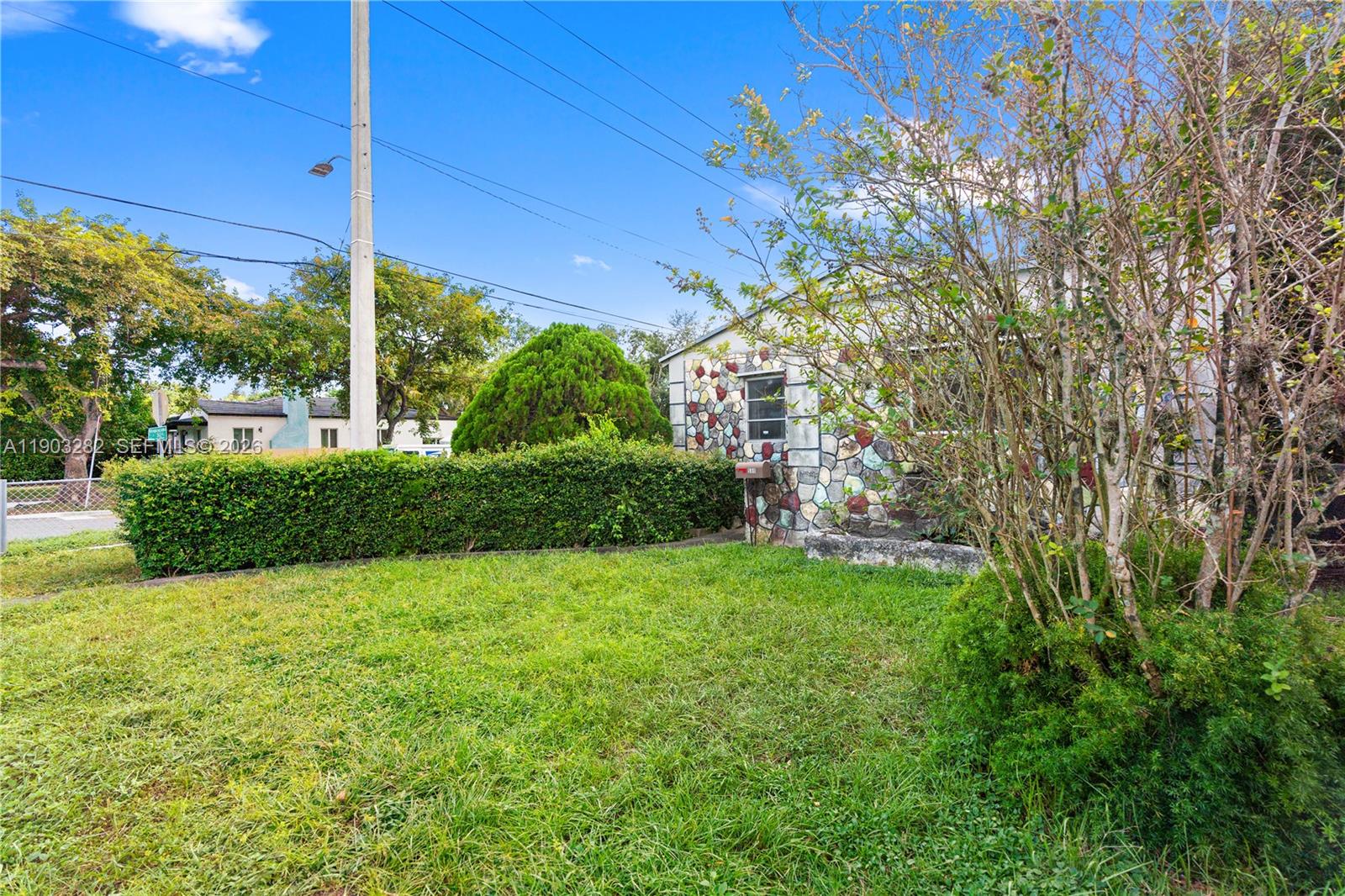 500 NW 46th St Miami, FL 33127