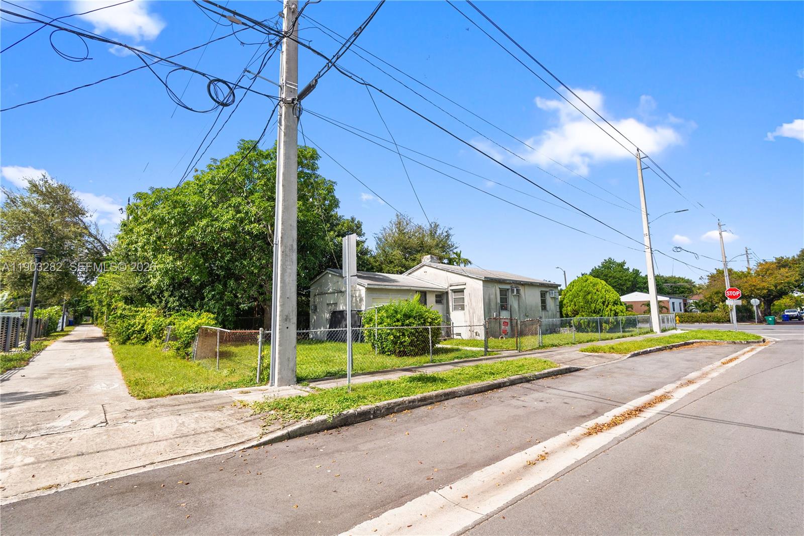 500 NW 46th St Miami, FL 33127