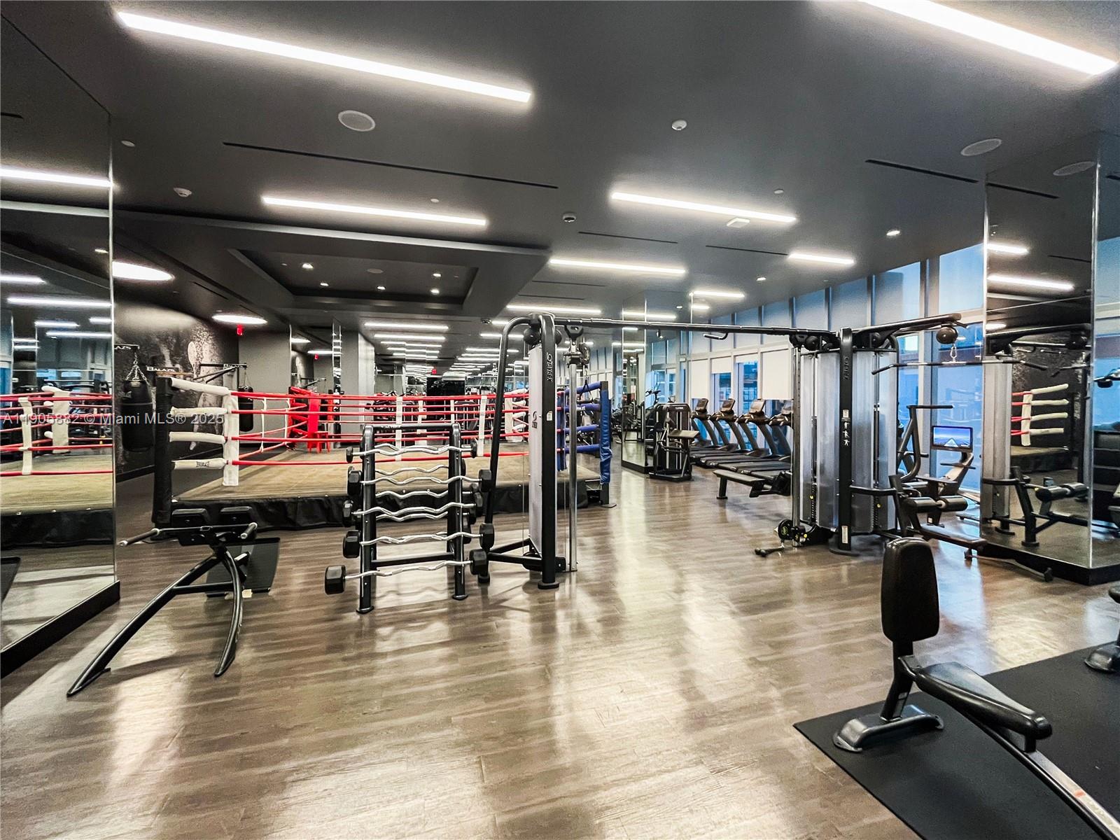 image Paramount Miami Worldcenter15