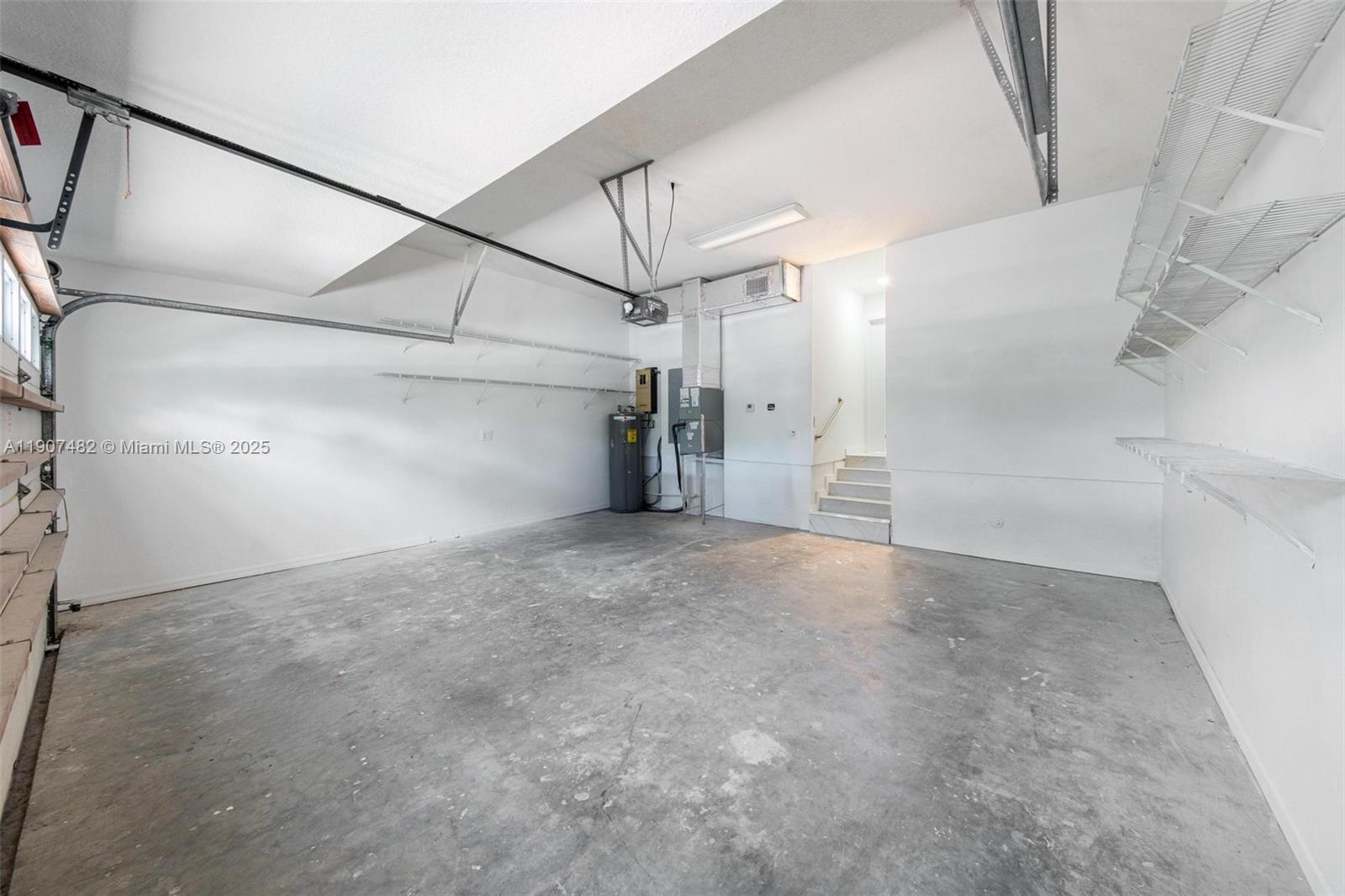 242 Palm Ave Miami Beach, FL 33139