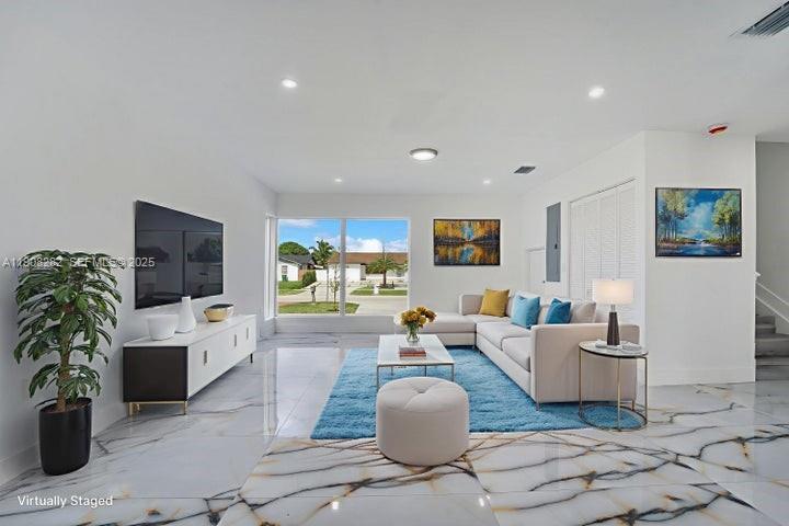 16315 SW 107th Ave #B