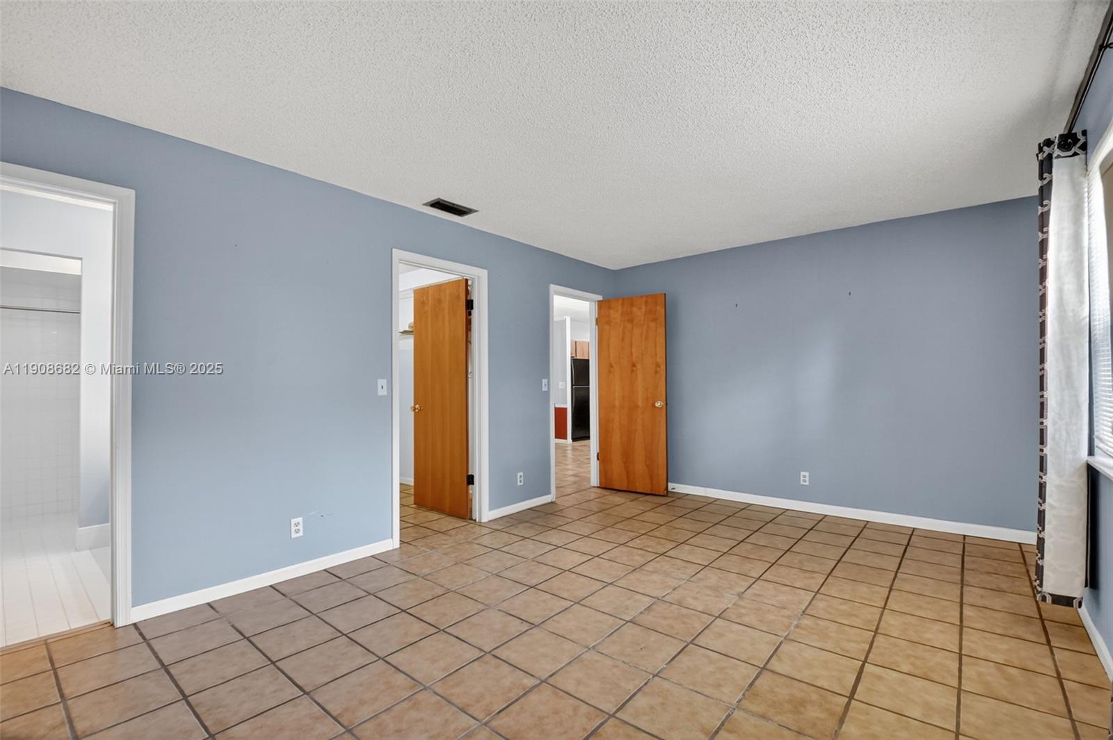 6858 S Congress Ave Lake Worth, FL 33462