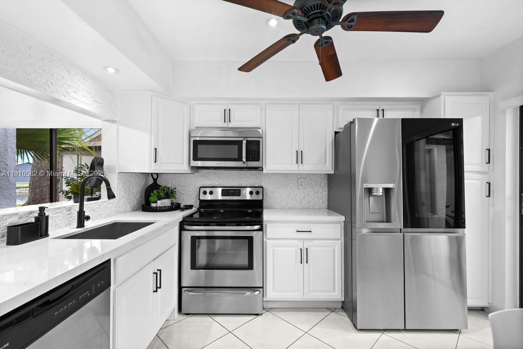 6417 W Pinehurst Cir W #E23