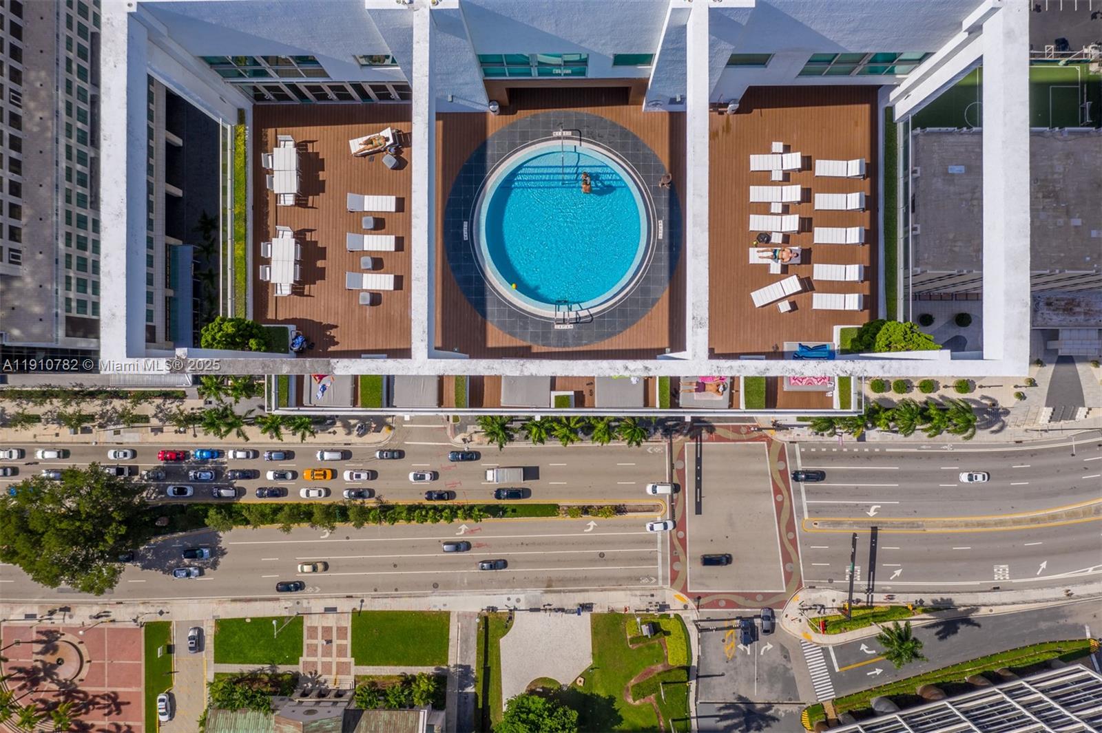 image 500 Brickell West Condo41