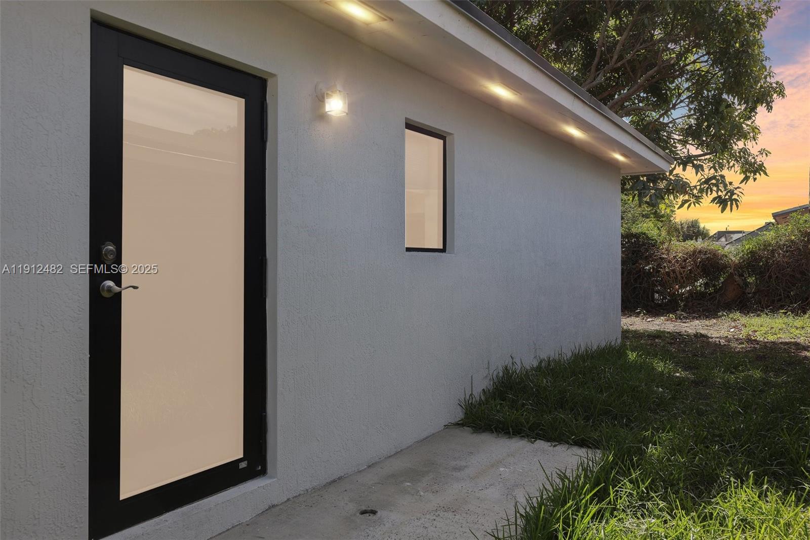 17003 SW 107th Pl #2