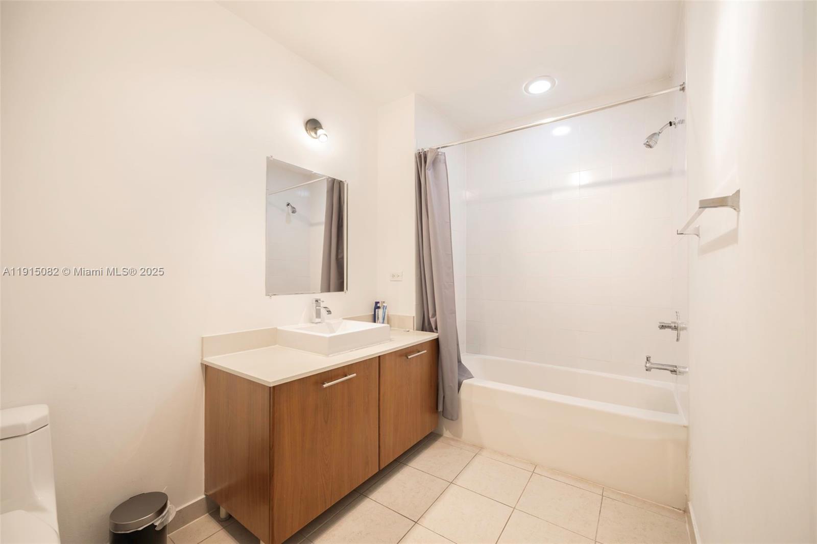 image Four Midtown Miami Condo19