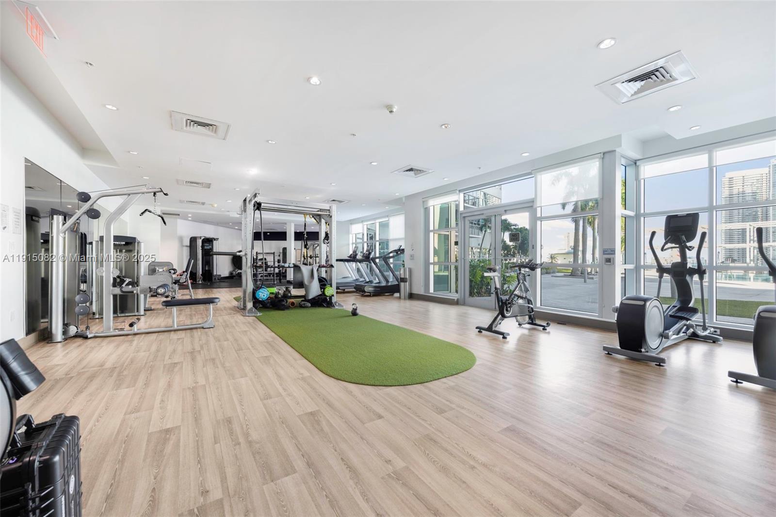 image Four Midtown Miami Condo22