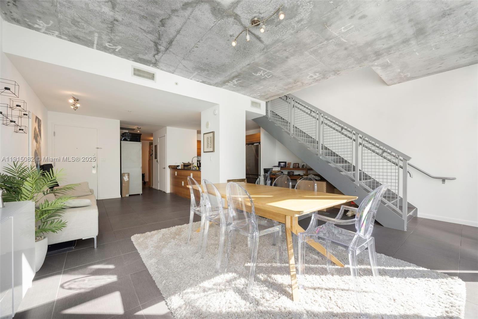 image Four Midtown Miami Condo4