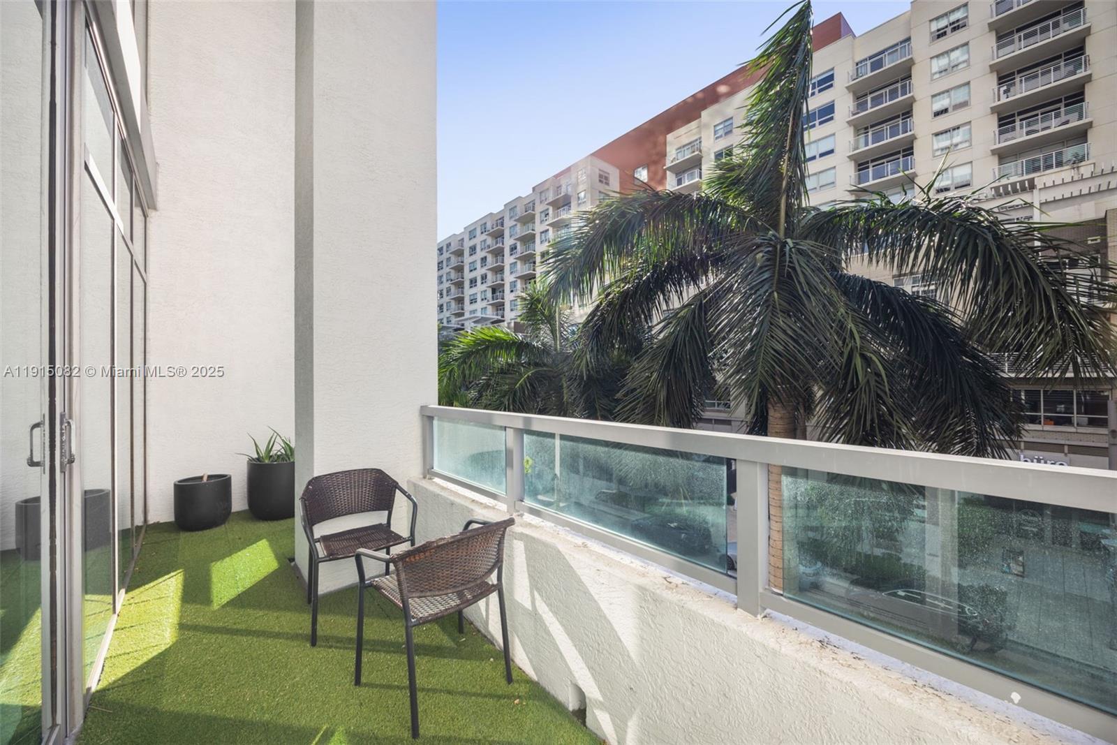 image Four Midtown Miami Condo6