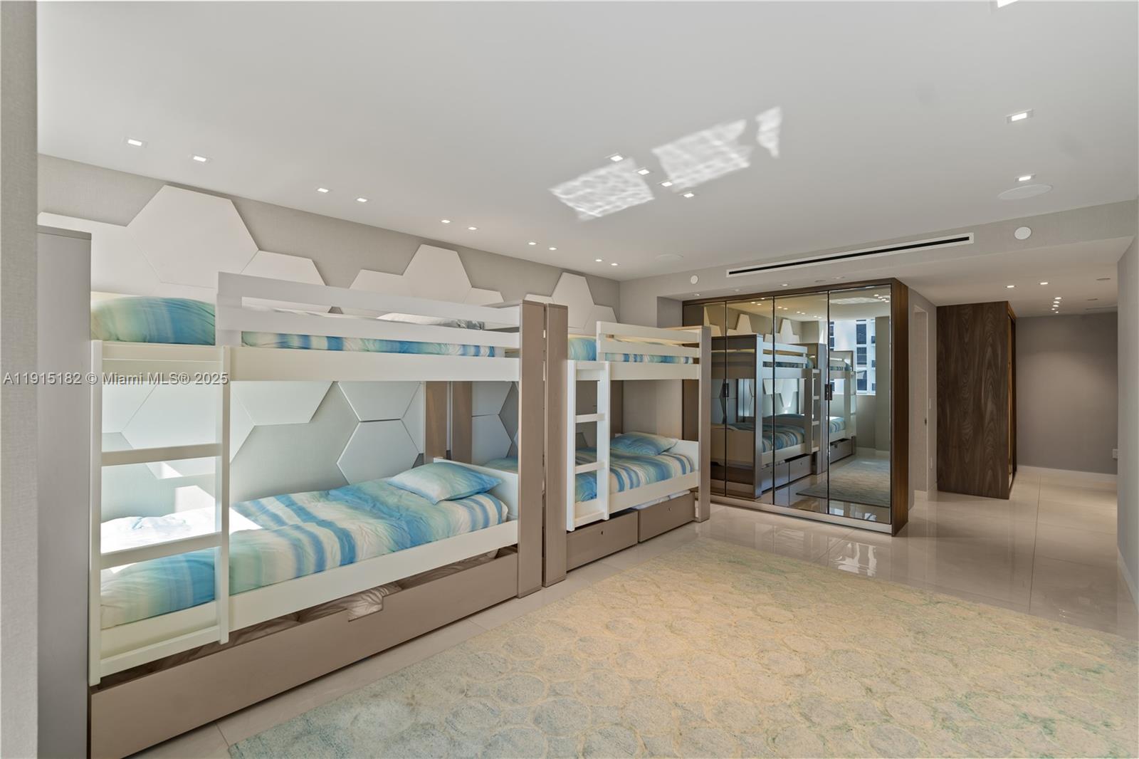 4779 Collins Ave #802/803 Miami Beach, FL 33140