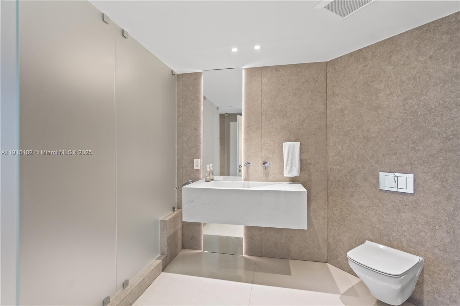 4779 Collins Ave #802/803 Miami Beach, FL 33140