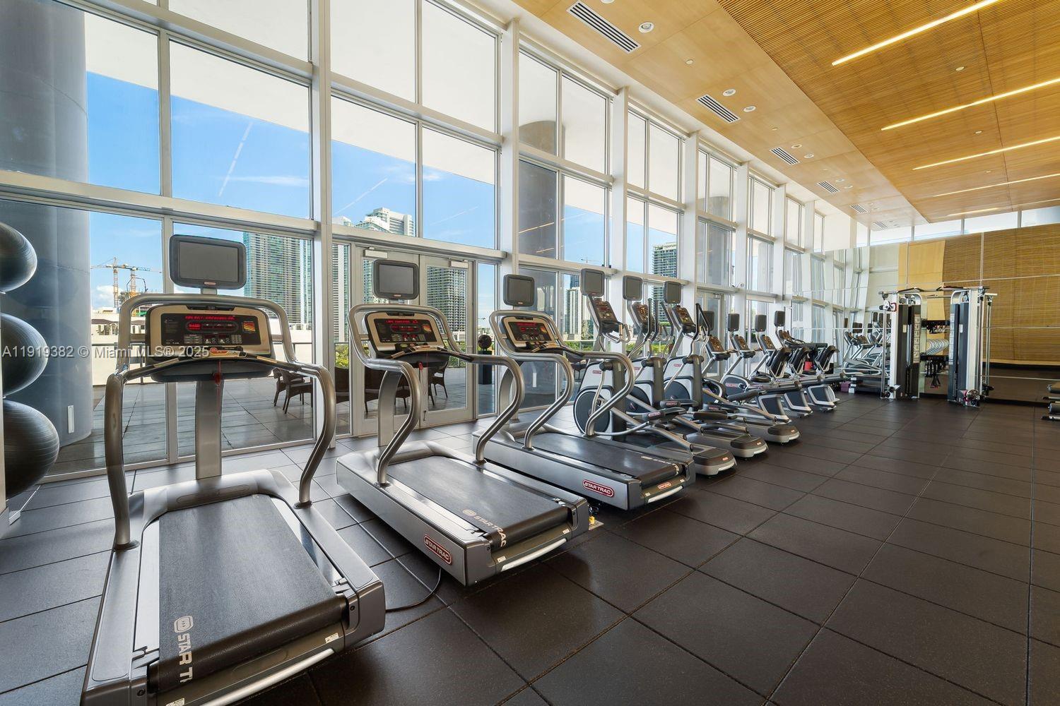 3470 E Coast Ave #H2504 Miami, FL 33137