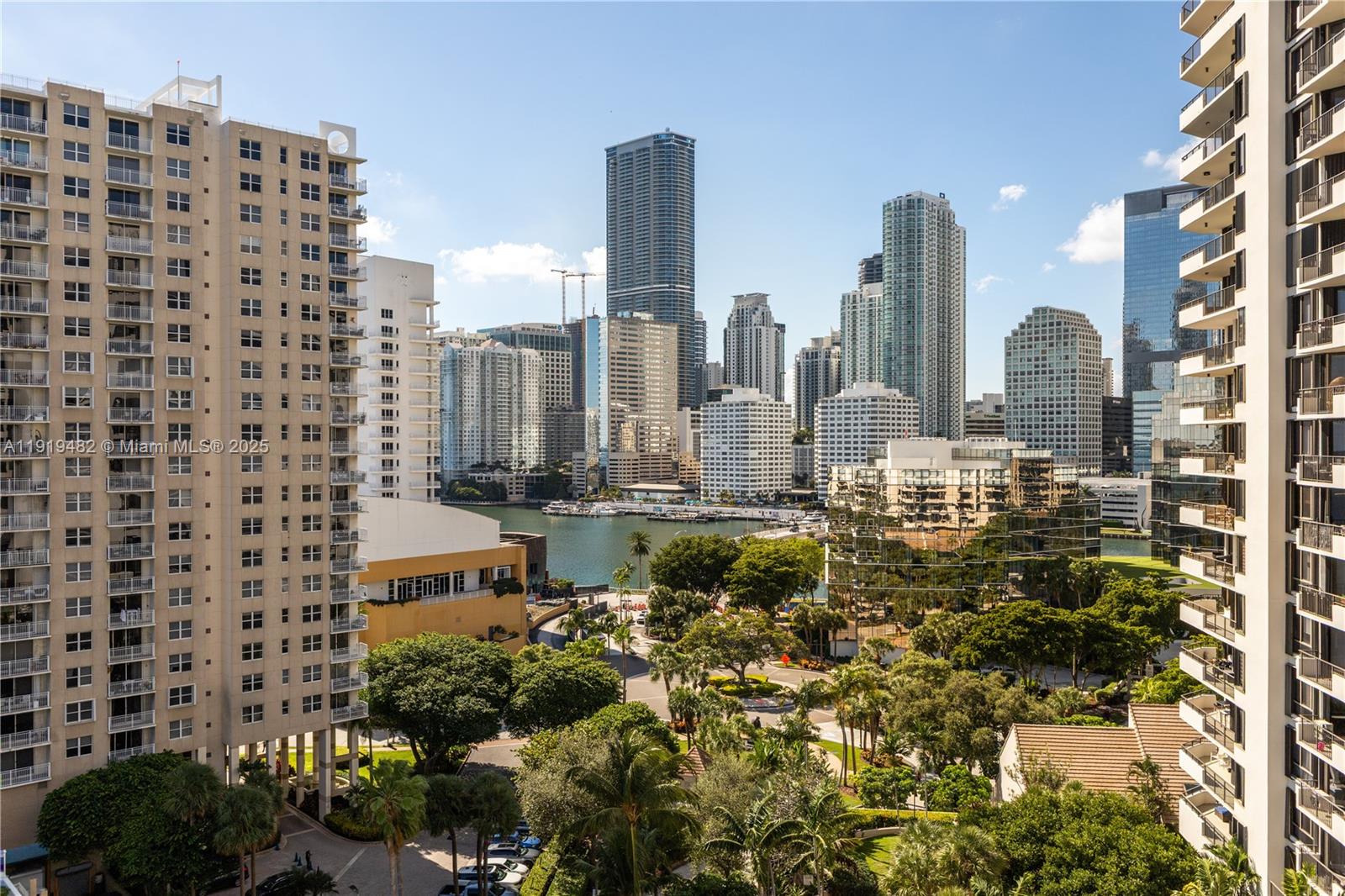 520 Brickell Key Dr #A1207 Miami, FL 33131