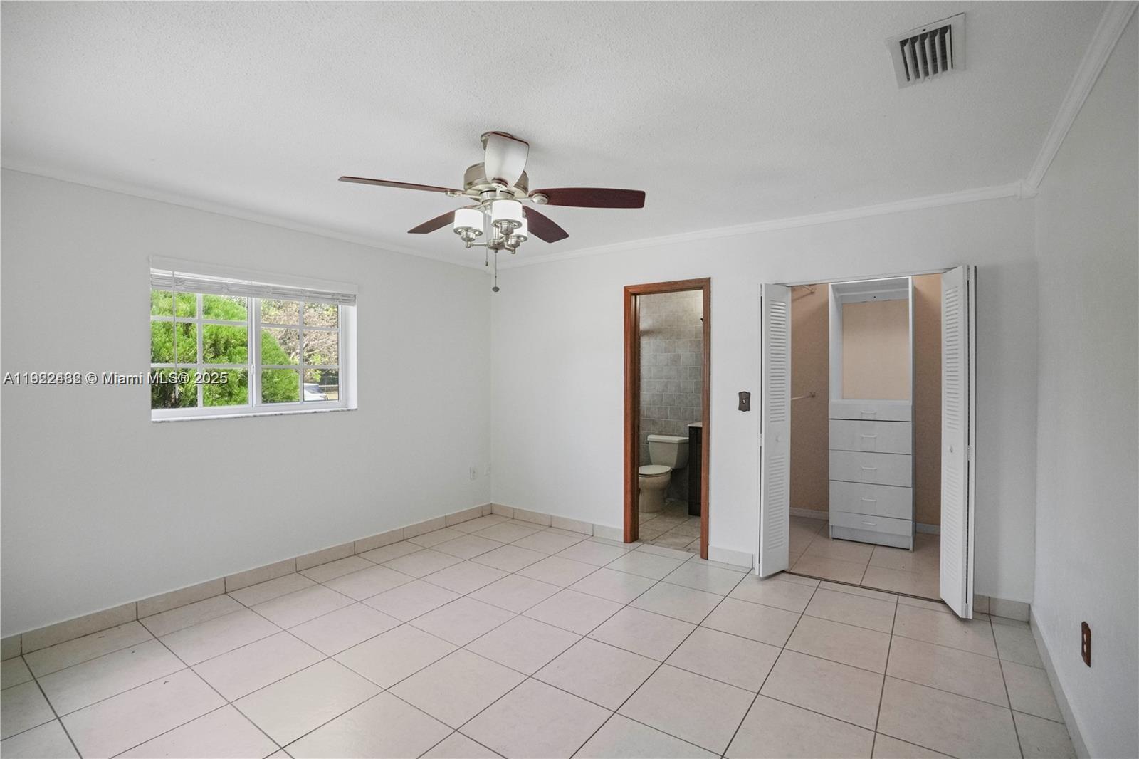 1900 SW 24th St Miami, FL 33145