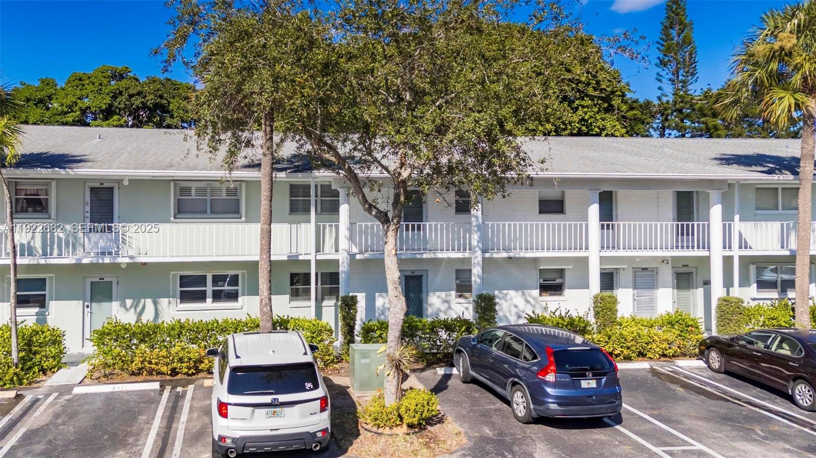 2300 SW 22nd Ave #109 Delray Beach, FL 33445