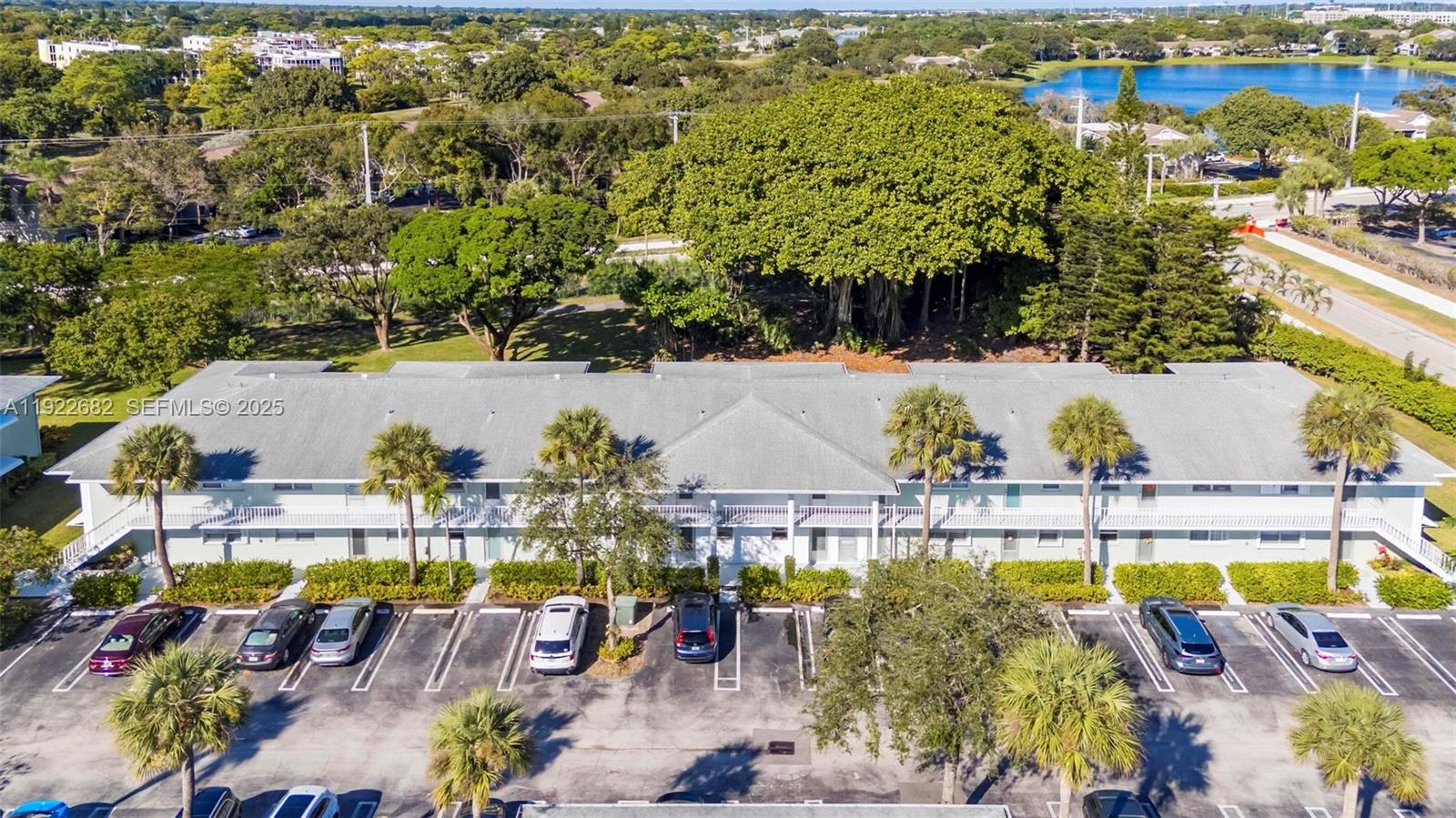 2300 SW 22nd Ave #109 Delray Beach, FL 33445