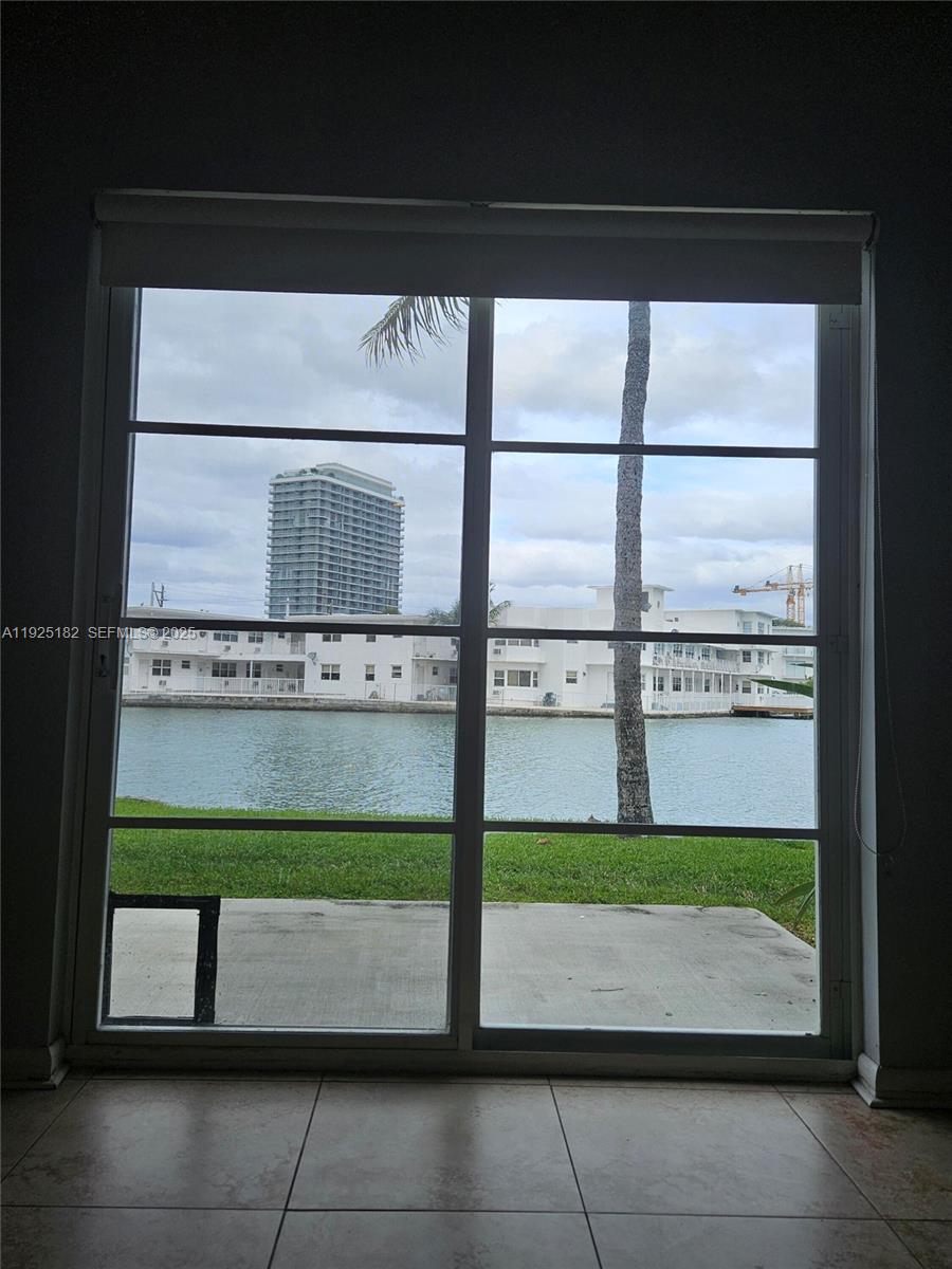 6905 Bay Dr #16 Miami Beach, FL 33141
