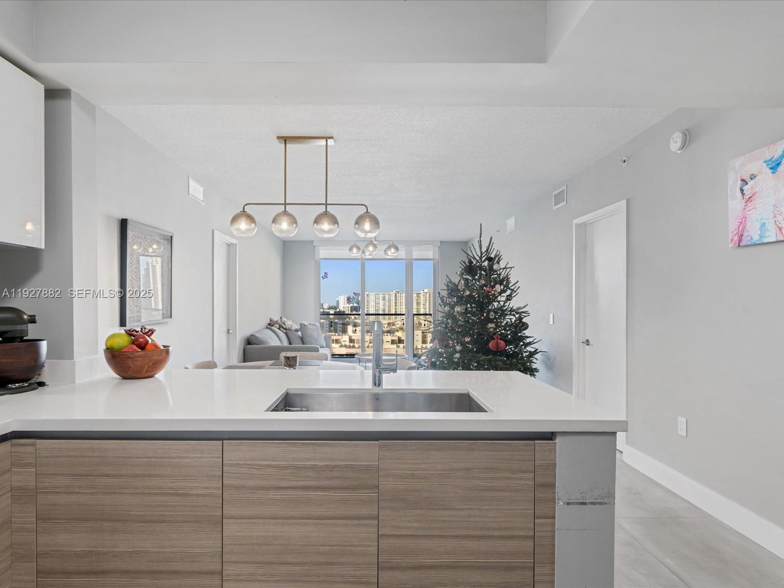 300 Sunny Isles Blvd #4-1405 Sunny Isles Beach, FL 33160