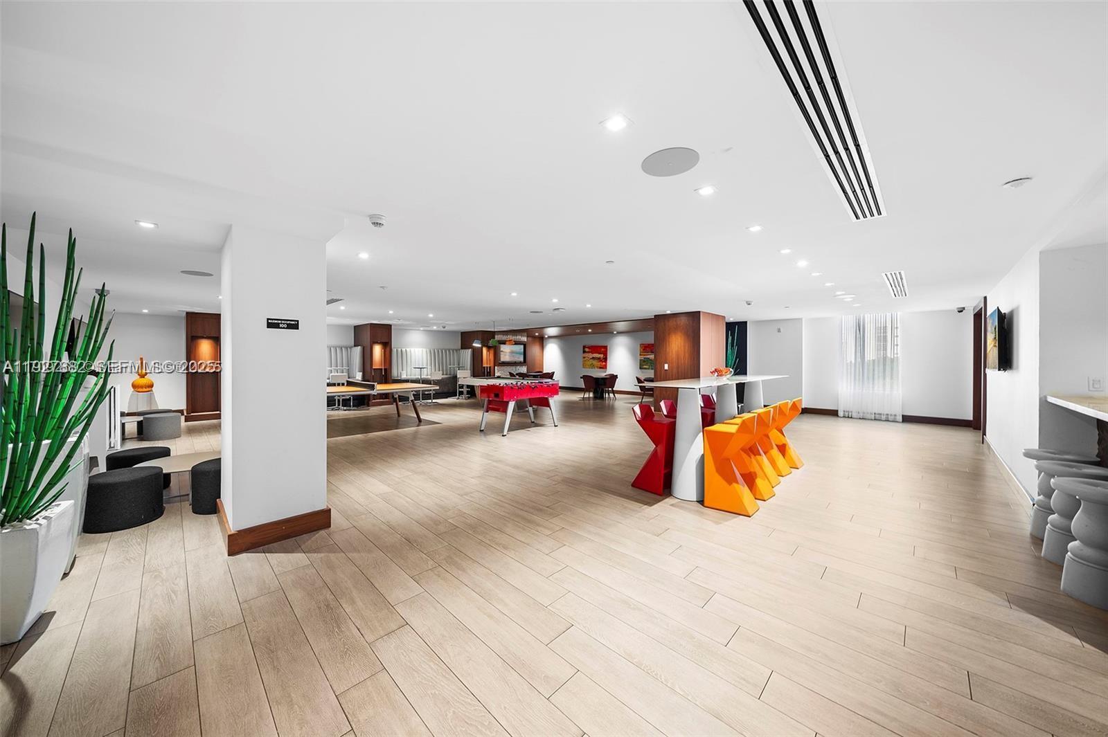 300 Sunny Isles Blvd #4-1405 Sunny Isles Beach, FL 33160