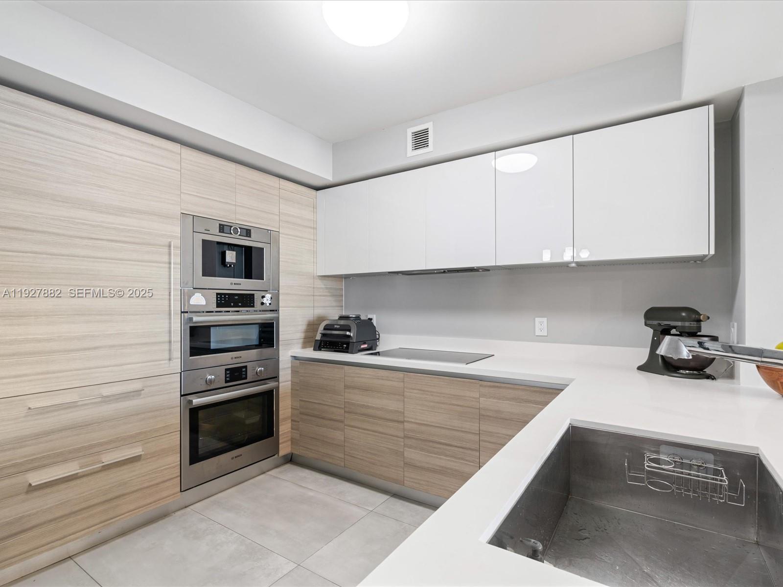 300 Sunny Isles Blvd #4-1405 Sunny Isles Beach, FL 33160