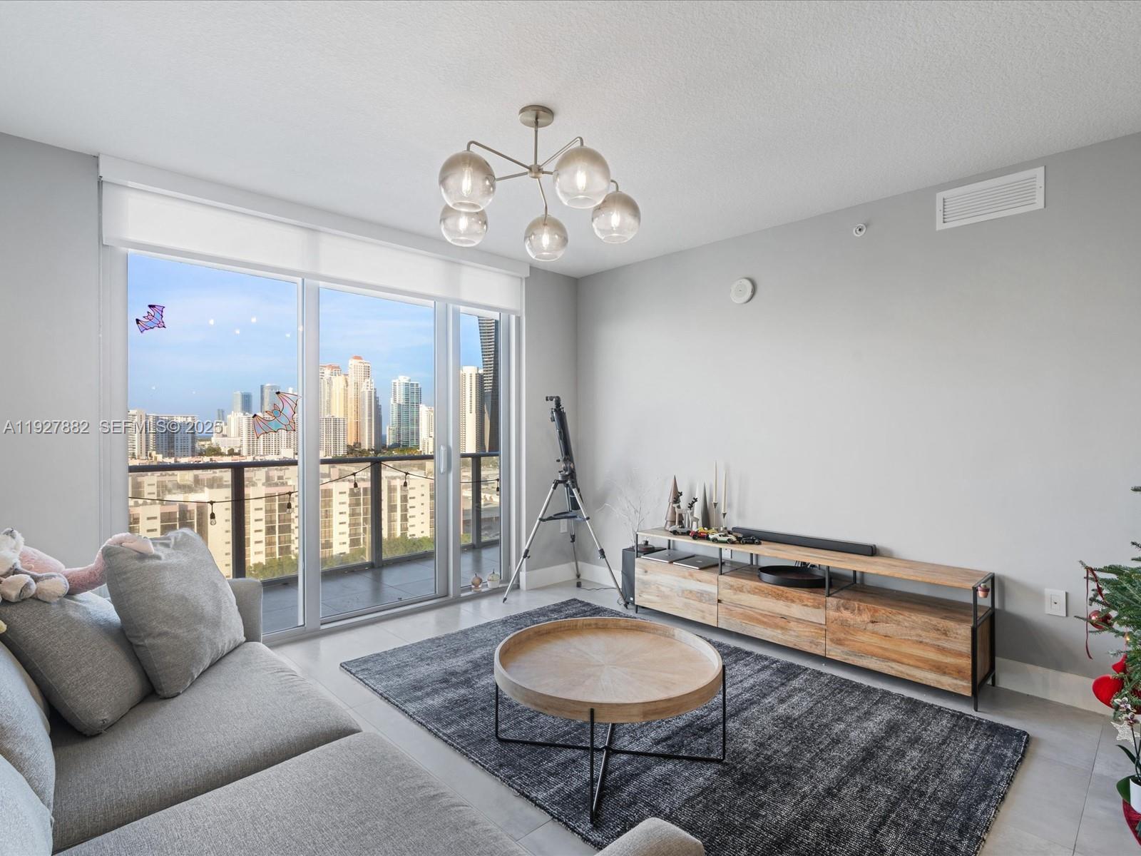 300 Sunny Isles Blvd #4-1405 Sunny Isles Beach, FL 33160