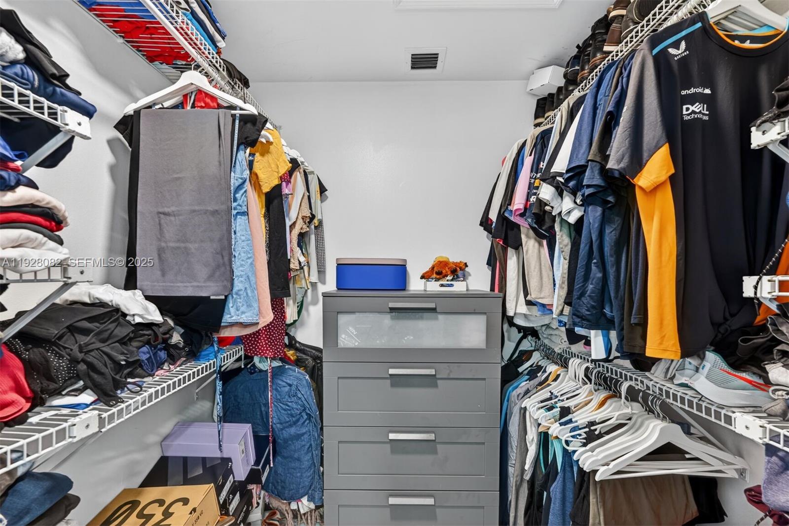 720 Rock Hl Ave Davie, FL 33325