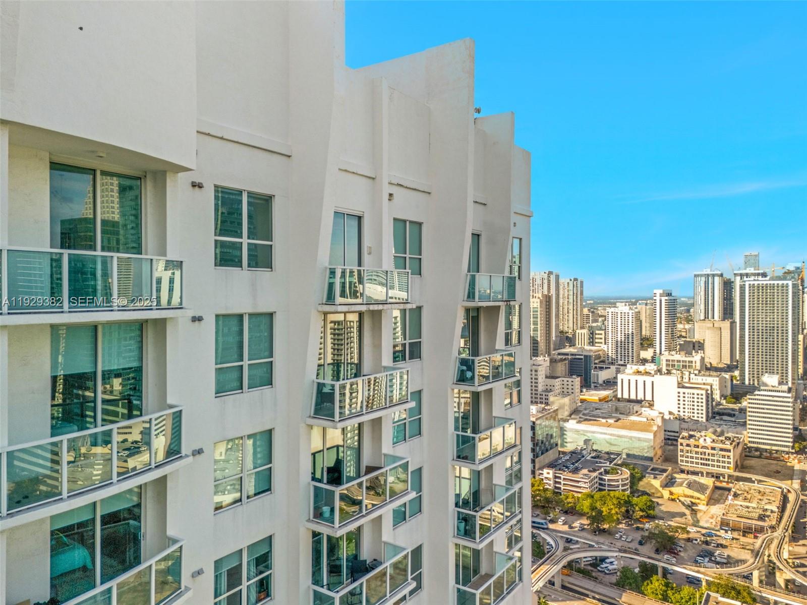 31 SE 5th St #4314 Miami, FL 33131